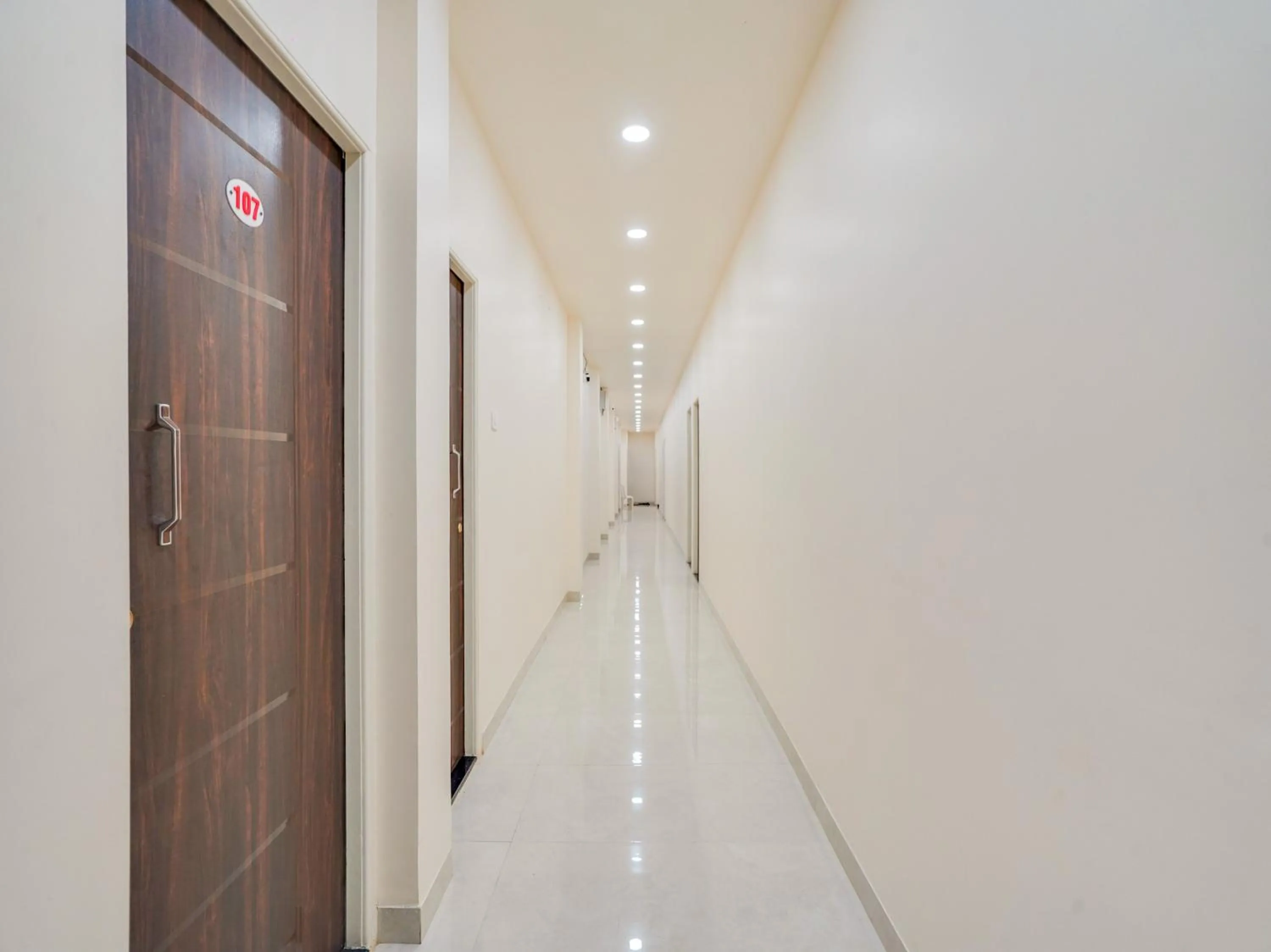 Lobby or reception in Hotel O UTS STAY IN