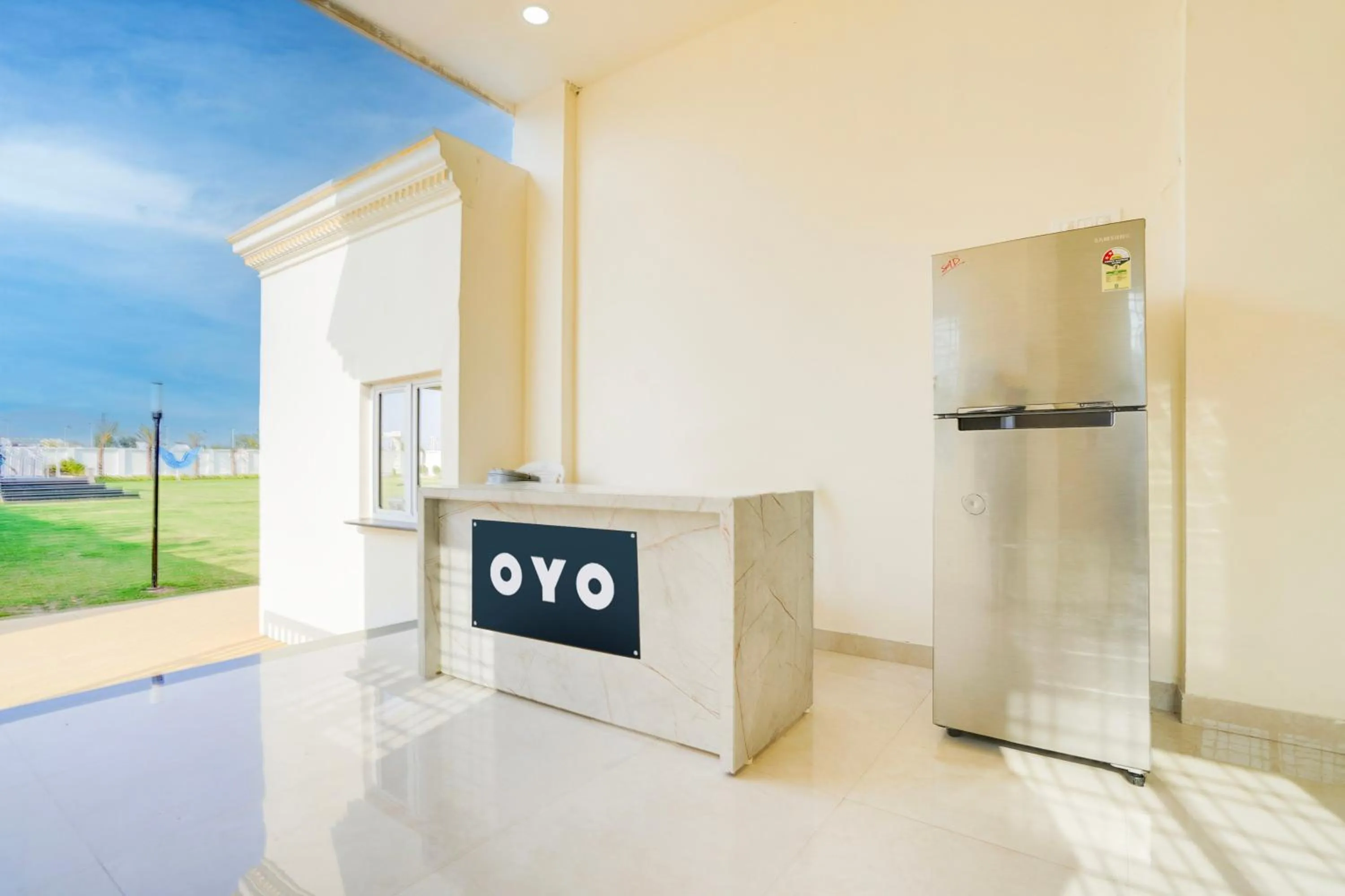 Lobby or reception in Hotel O UTS STAY IN