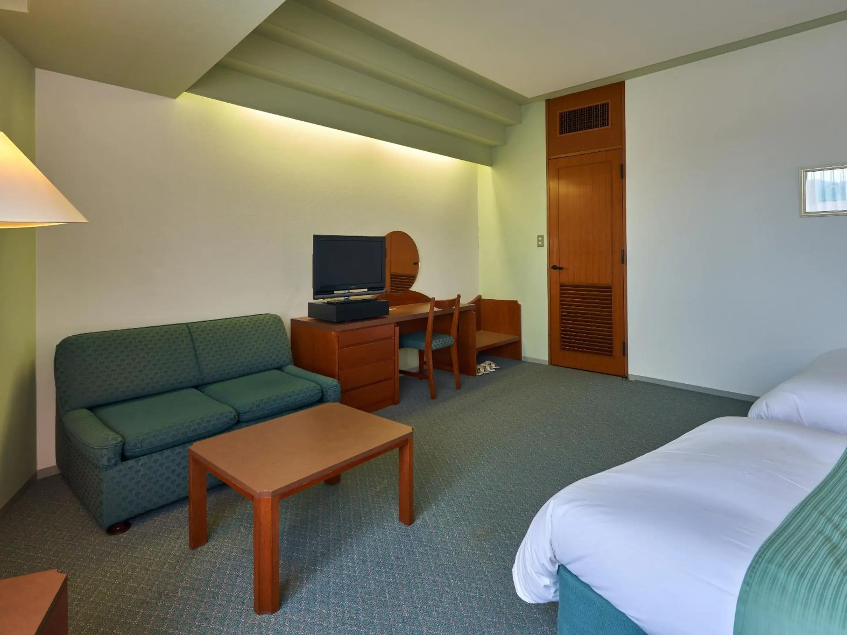 Photo of the whole room in hotel VERDE Photo of the whole room in hotel VERDE