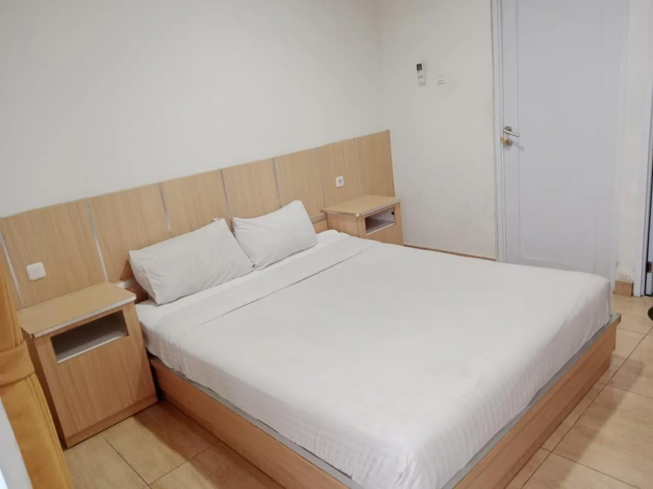 Bed in Macan Kumbang Residence