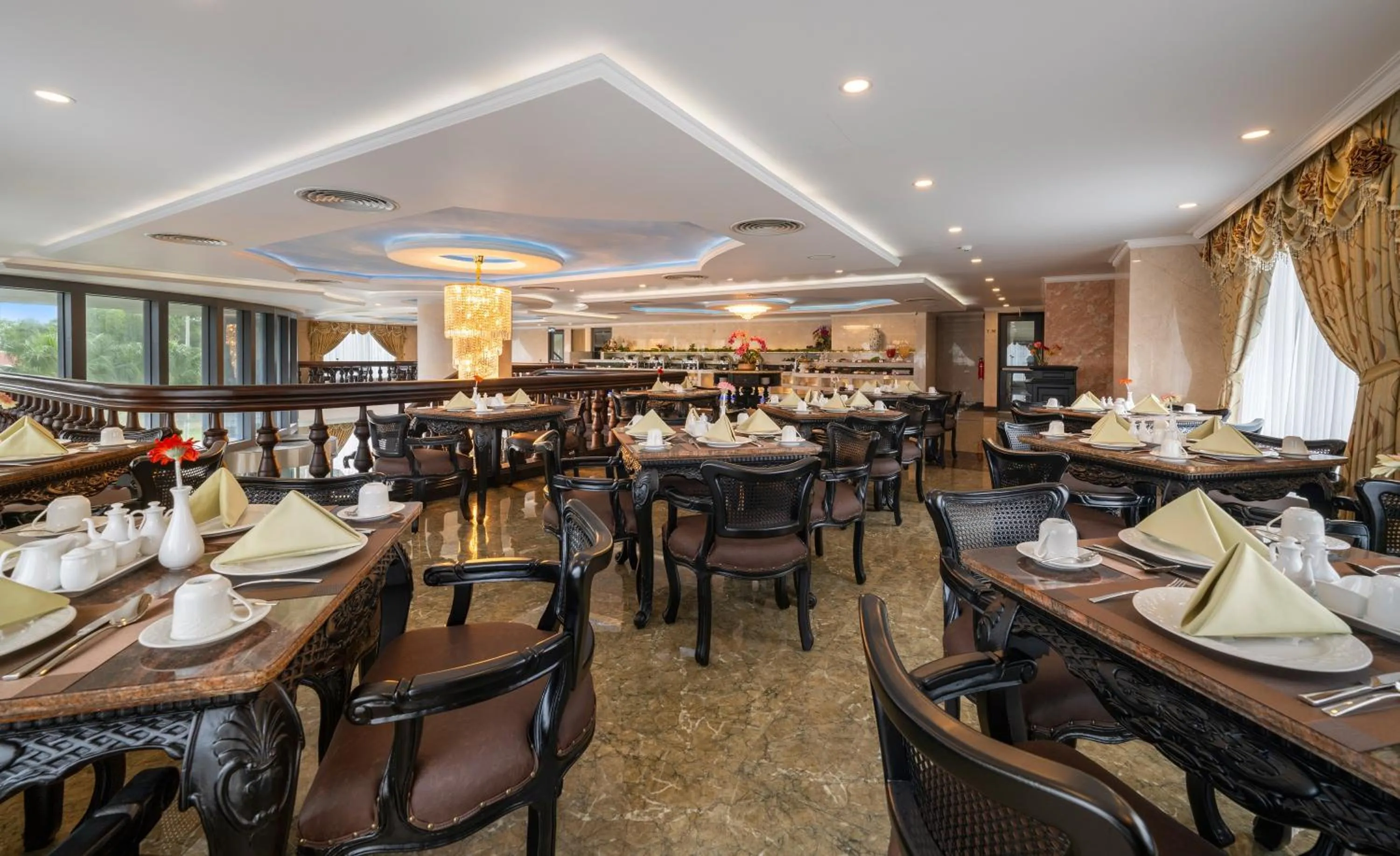 Restaurant/places to eat in V-Hotel Da Nang Beach