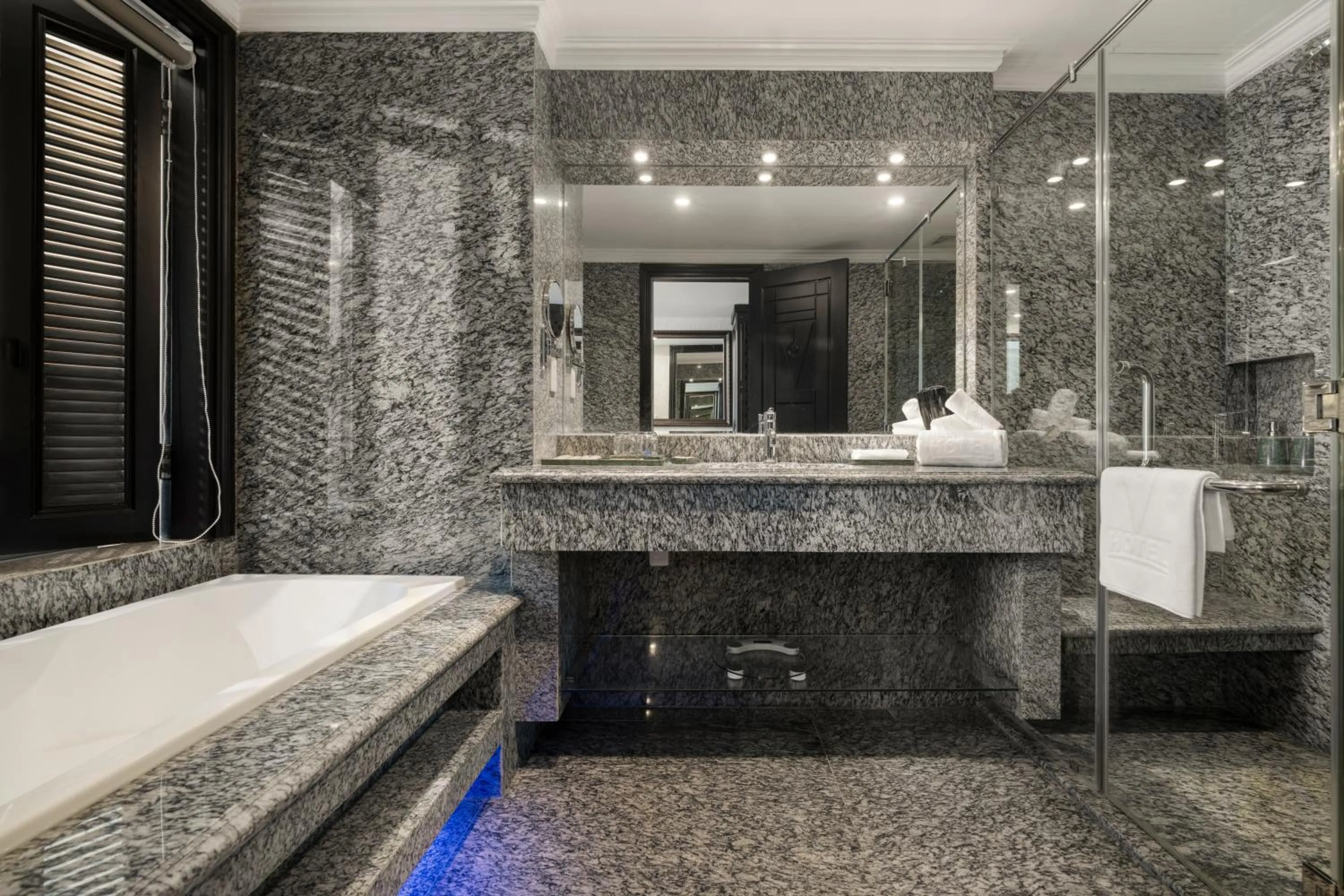 Bathroom in V-Hotel Da Nang Beach