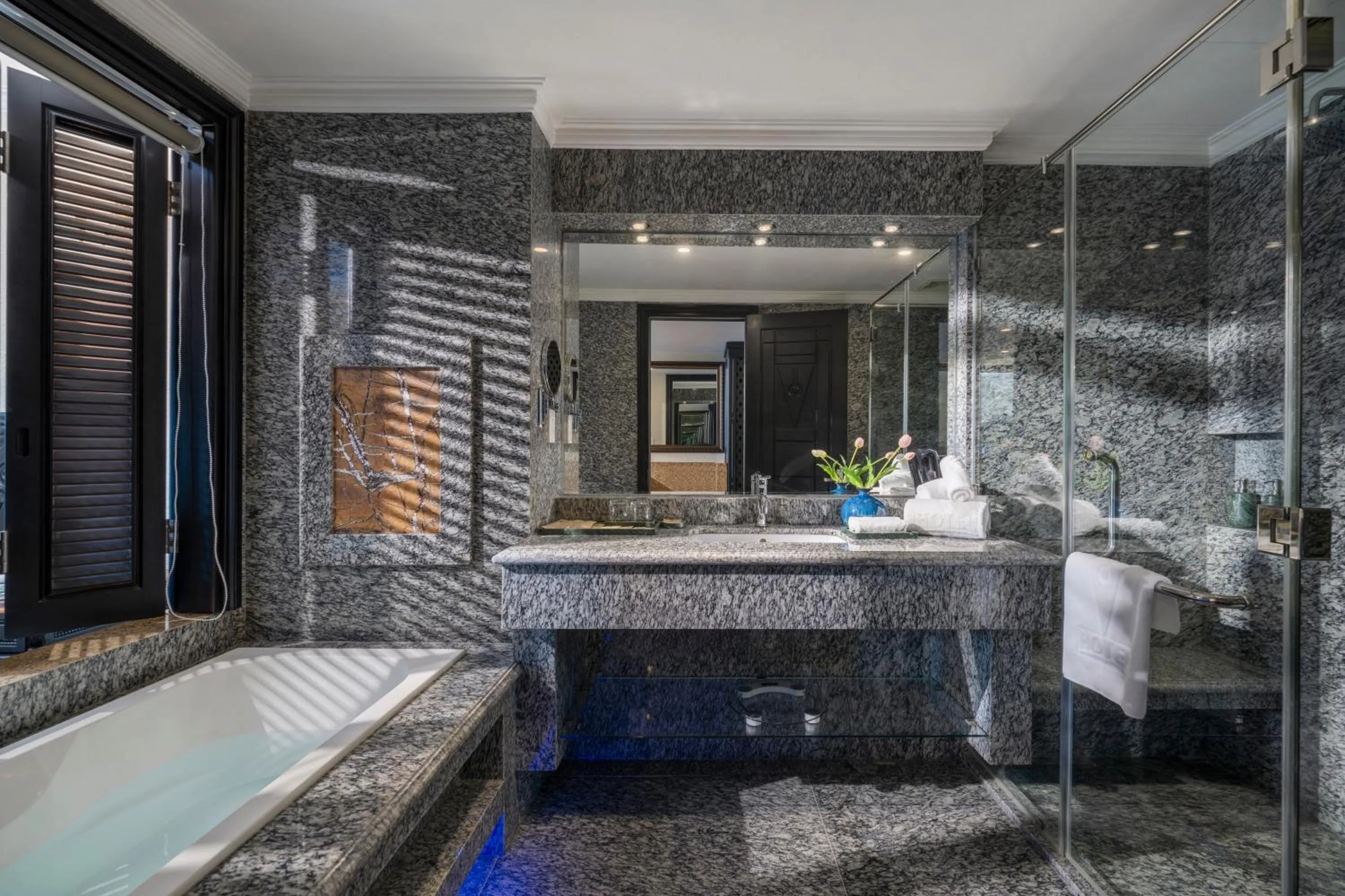 Bathroom in V-Hotel Da Nang Beach