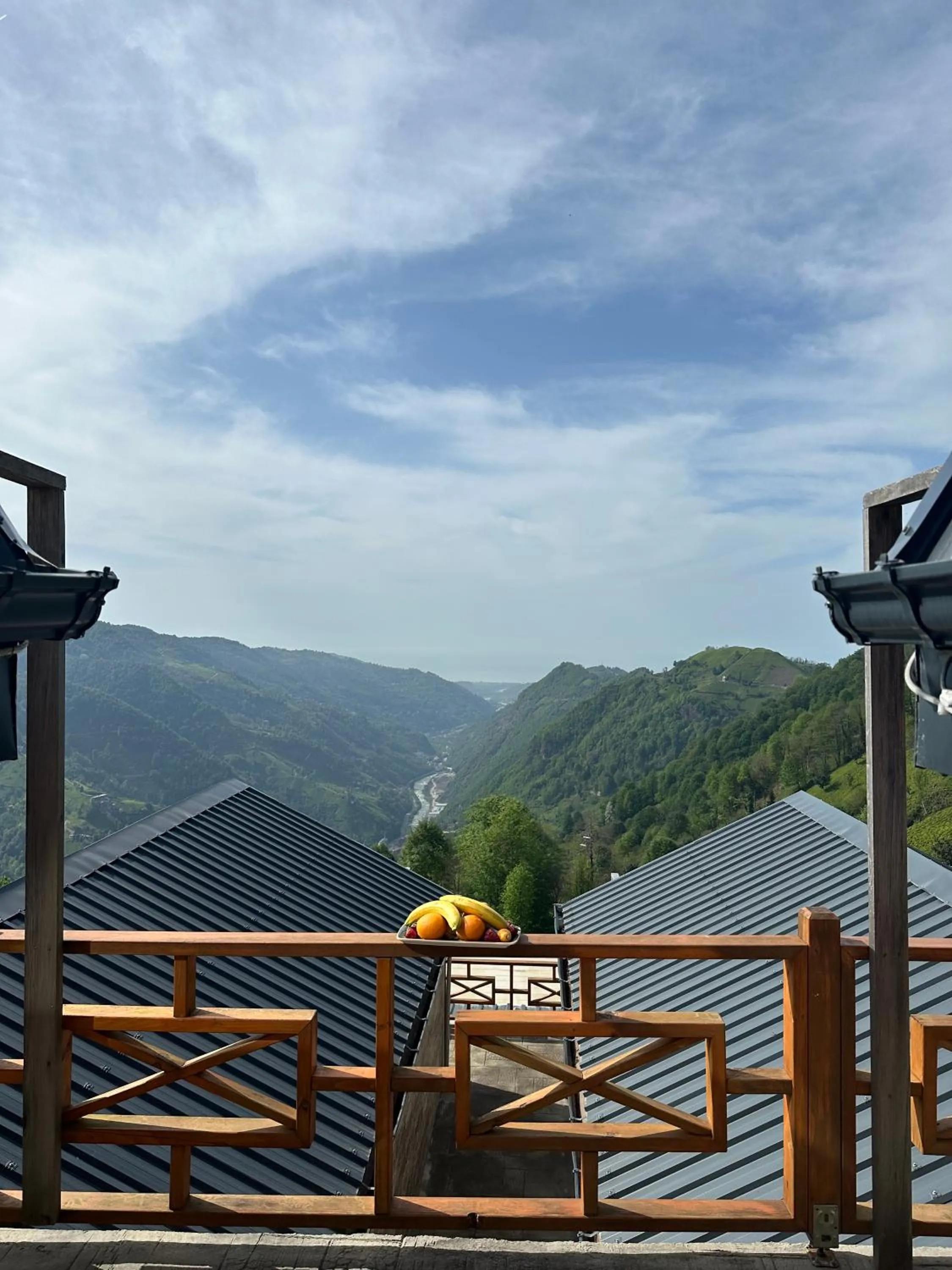 Nearby landmark in PUGARi HOTEL