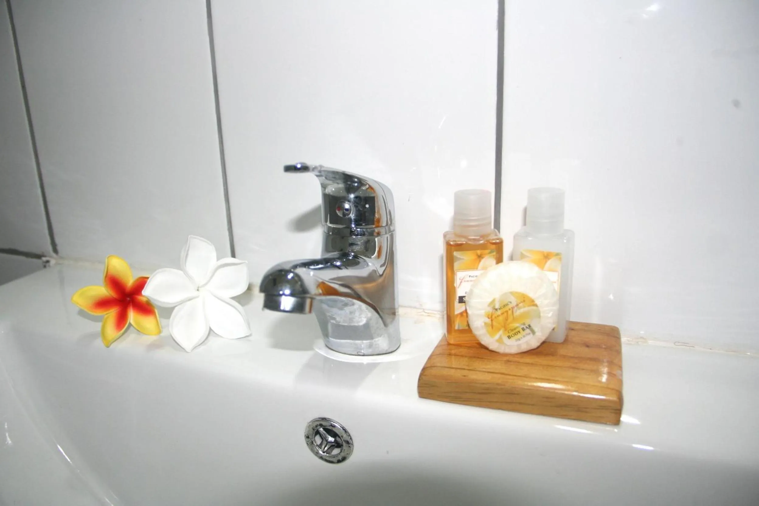 Bathroom in Moatoga Hotel