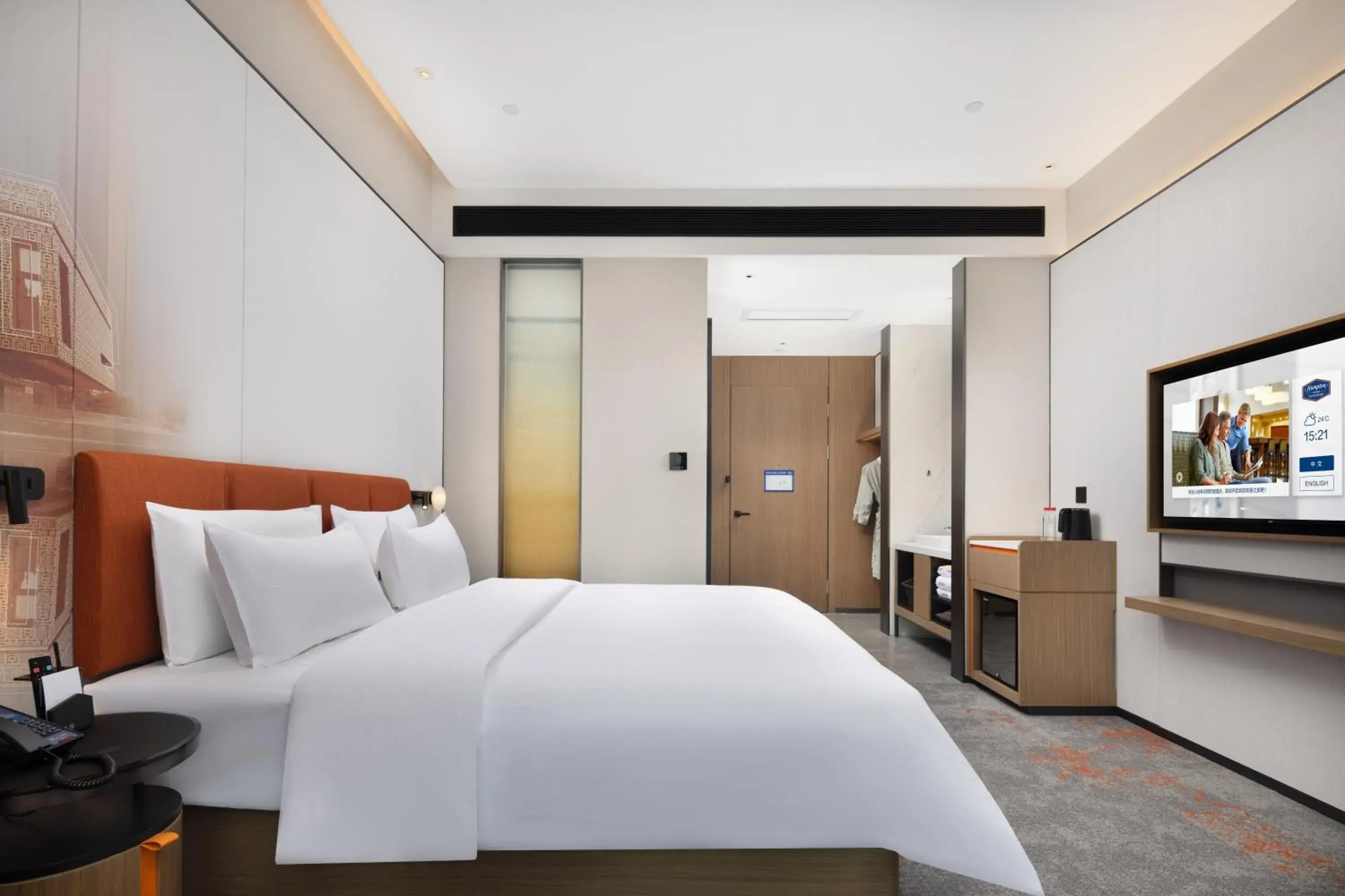 Bed in Hampton by Hilton Dongguan Liaobu Songshan Lake Avenue Bed in Hampton by Hilton Dongguan Liaobu Songshan Lake Avenue