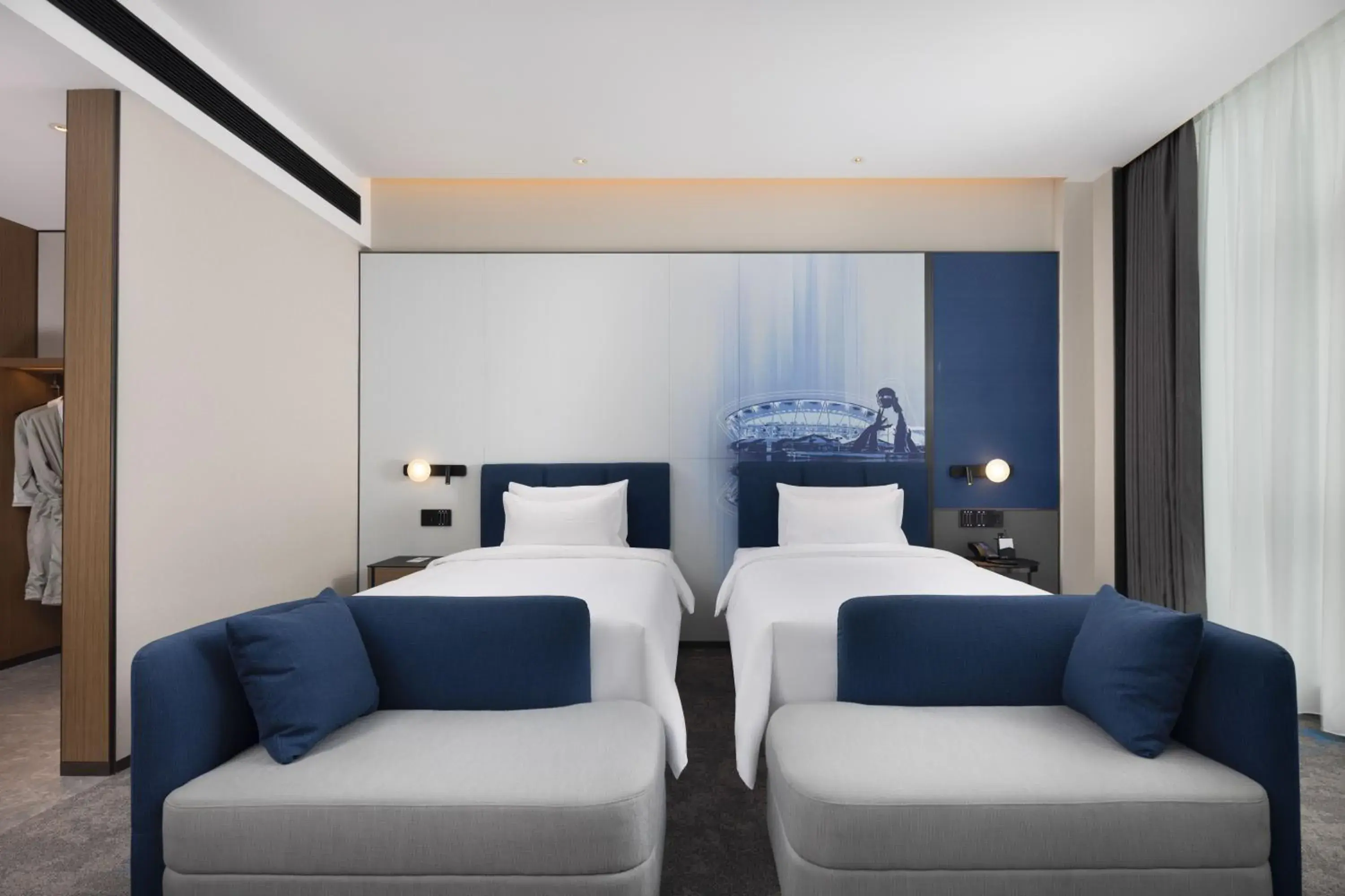 Bed in Hampton by Hilton Dongguan Liaobu Songshan Lake Avenue Bed in Hampton by Hilton Dongguan Liaobu Songshan Lake Avenue