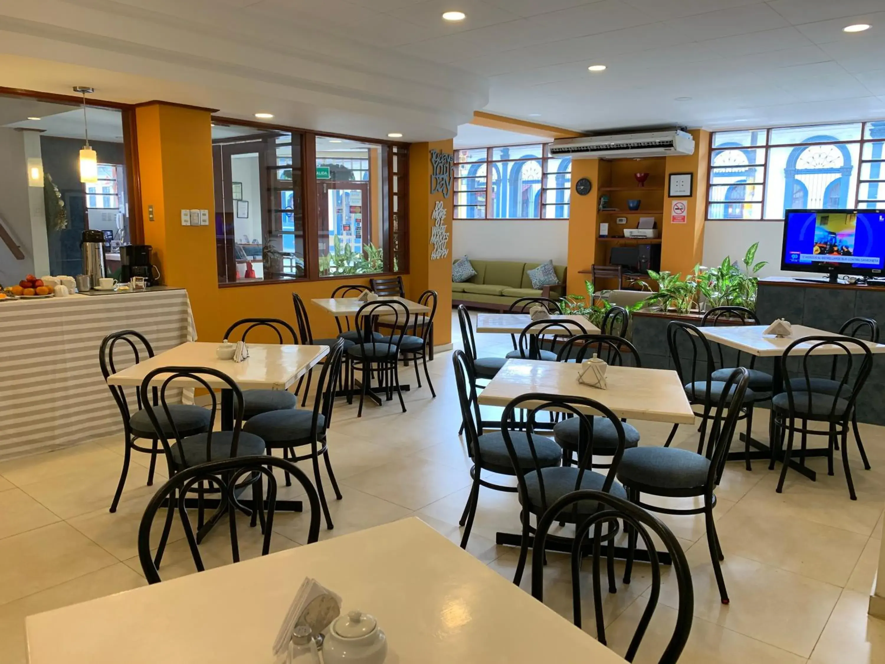 Restaurant/places to eat in Hotel Acosta Restaurant/places to eat in Hotel Acosta