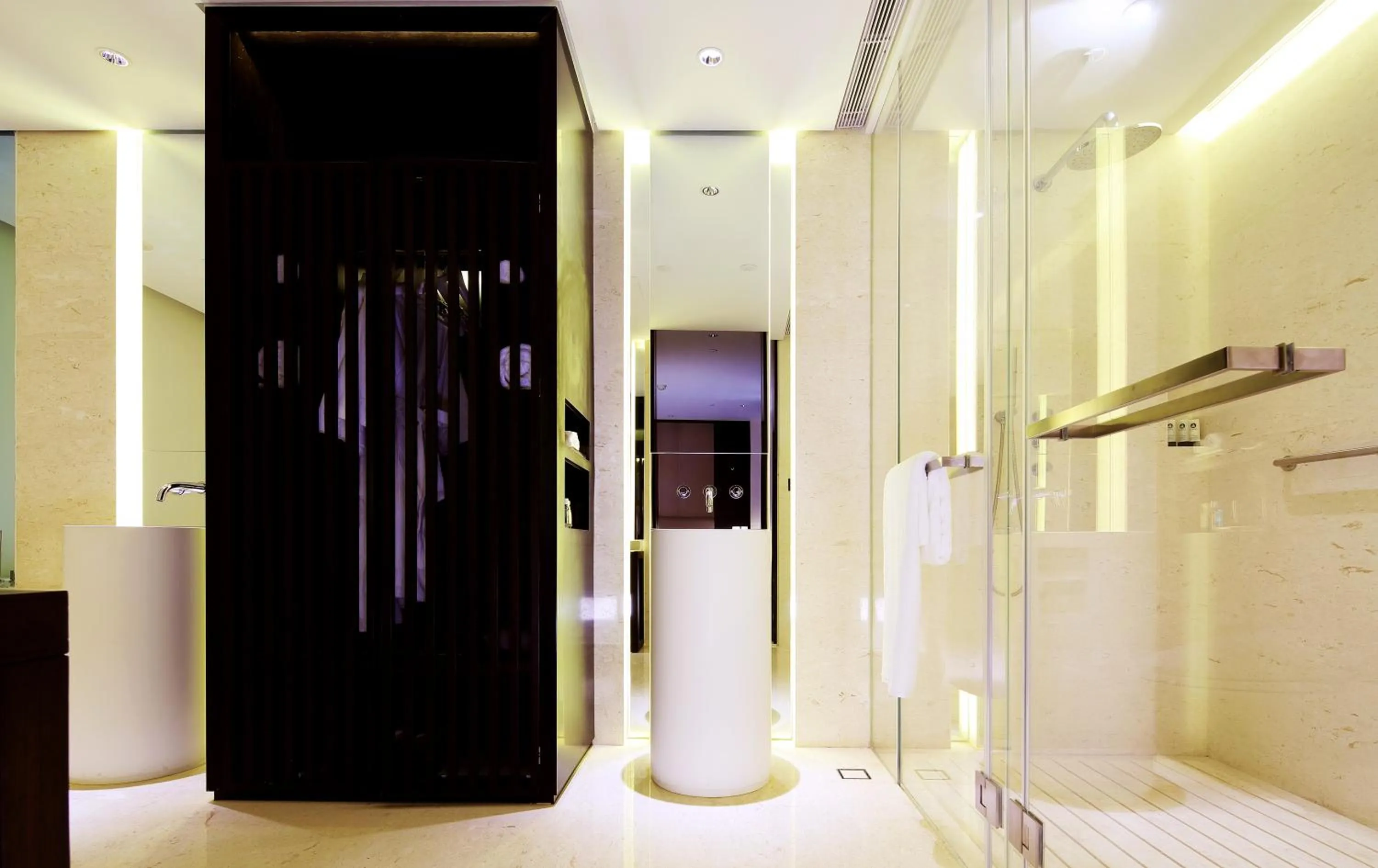 Bathroom in Wuhan Ziyuan Hotel