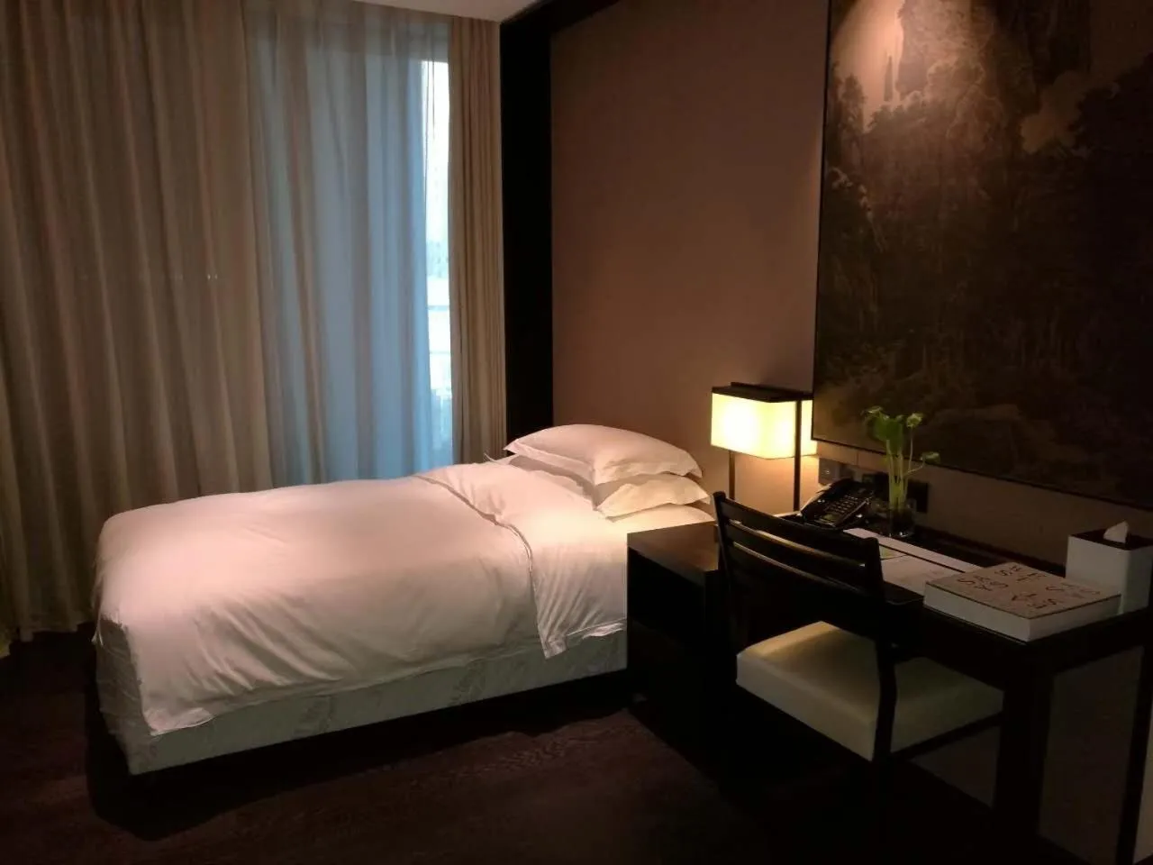 Bed in Wuhan Ziyuan Hotel