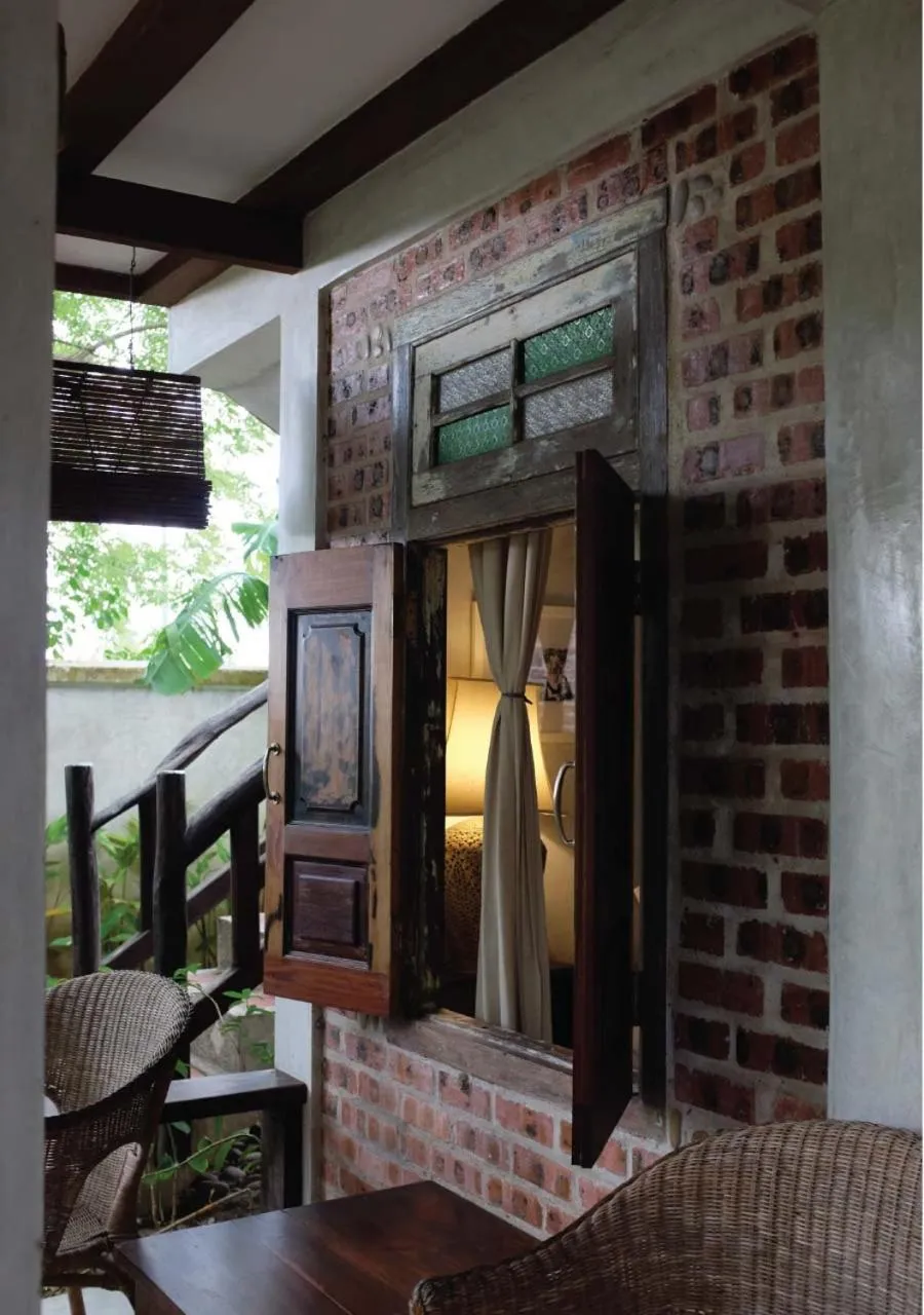 Balcony/Terrace in Panji Panji Tropical Wooden Home