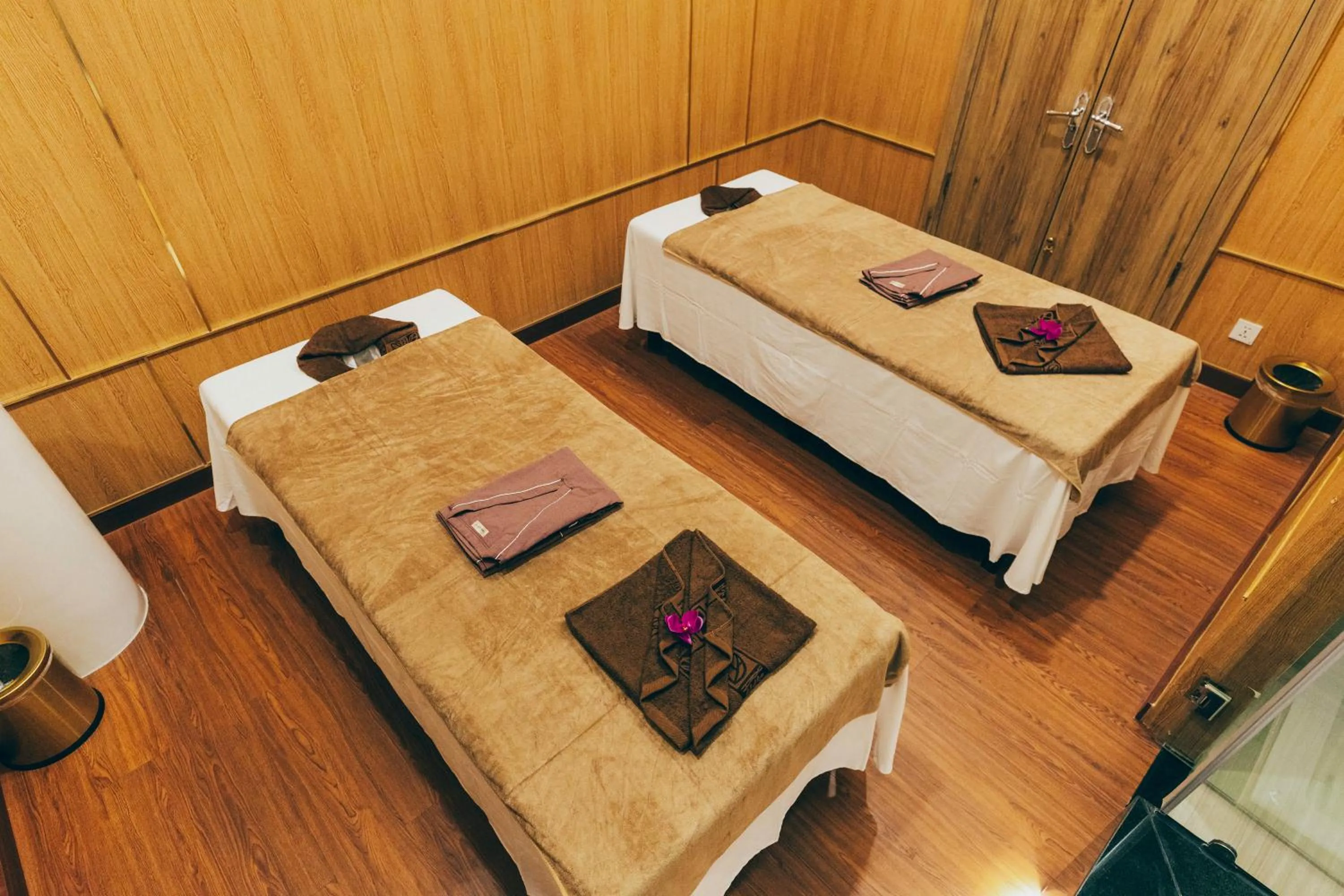 Spa and wellness centre/facilities, Bed in THE PREMIER PALACE HOTEL AND SPA
