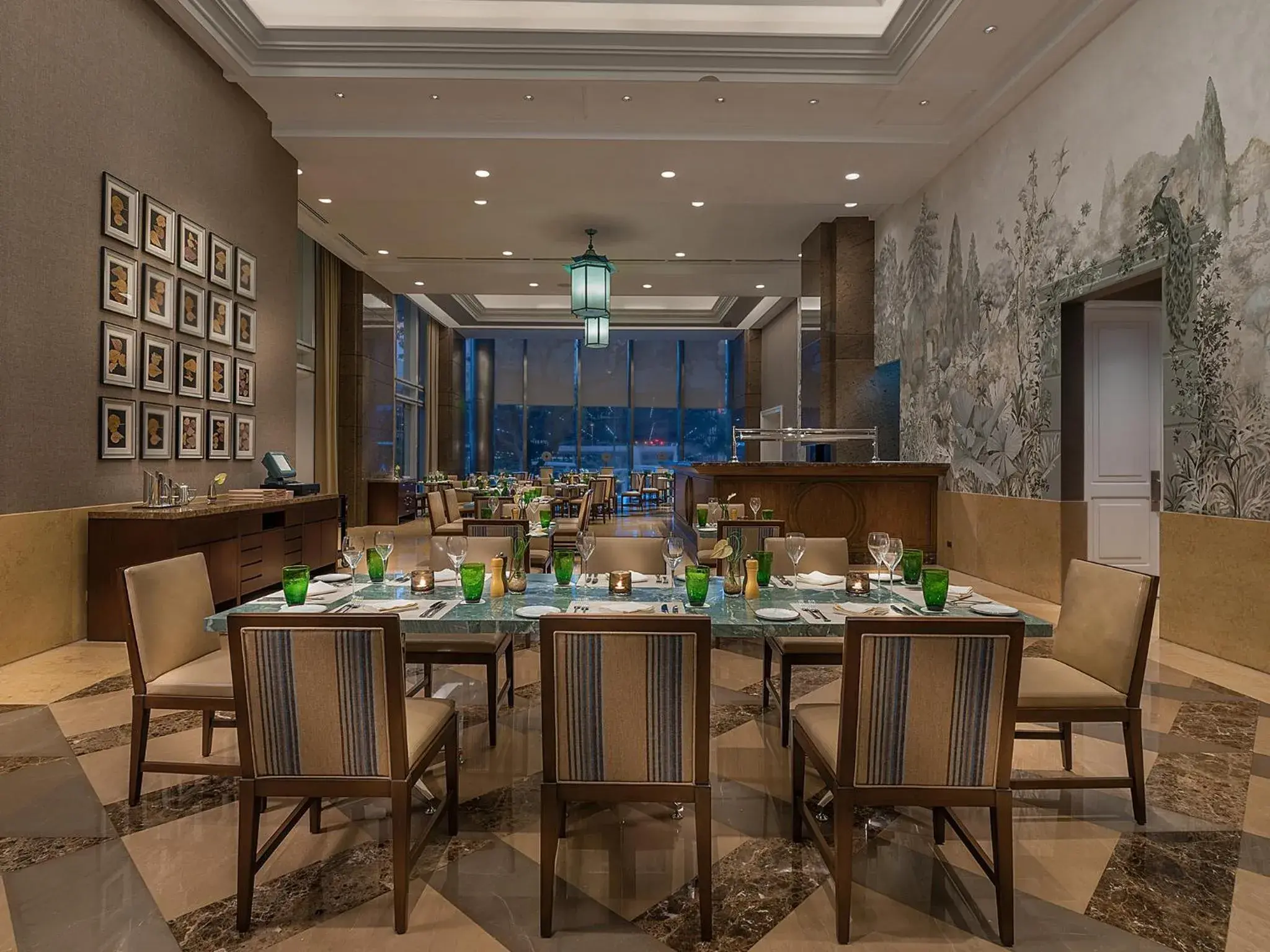 Restaurant/places to eat in Discovery Primea Restaurant/places to eat in Discovery Primea