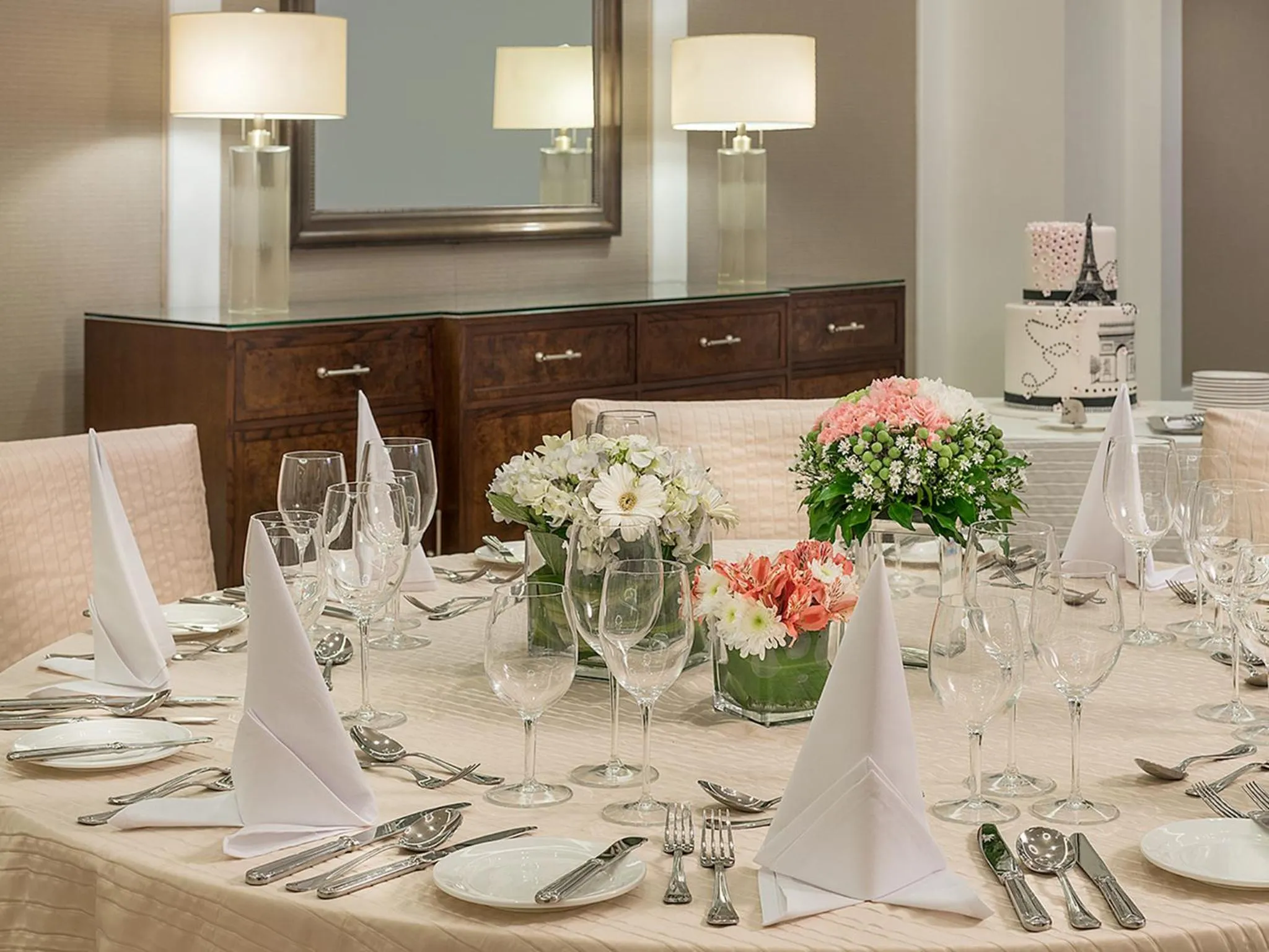 Meeting/conference room in Discovery Primea