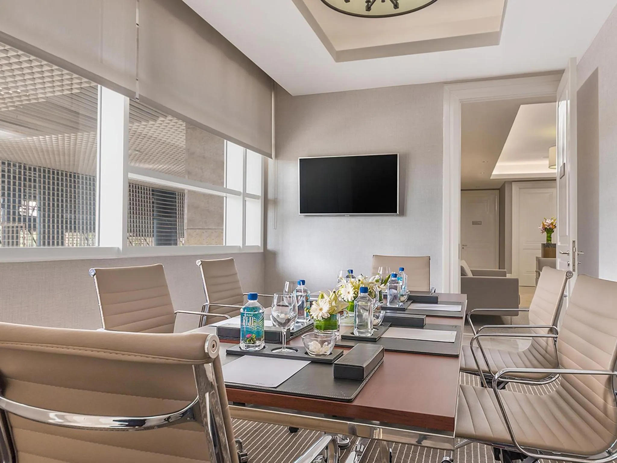 Meeting/conference room in Discovery Primea