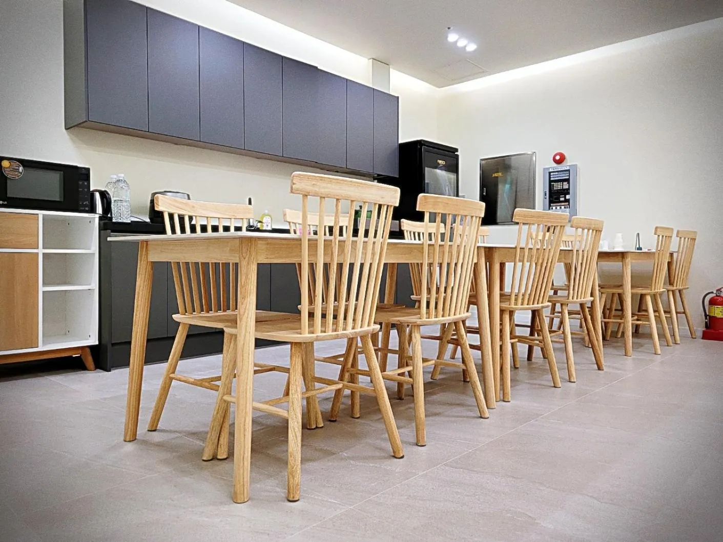 Dining area in Bluebird Hotel