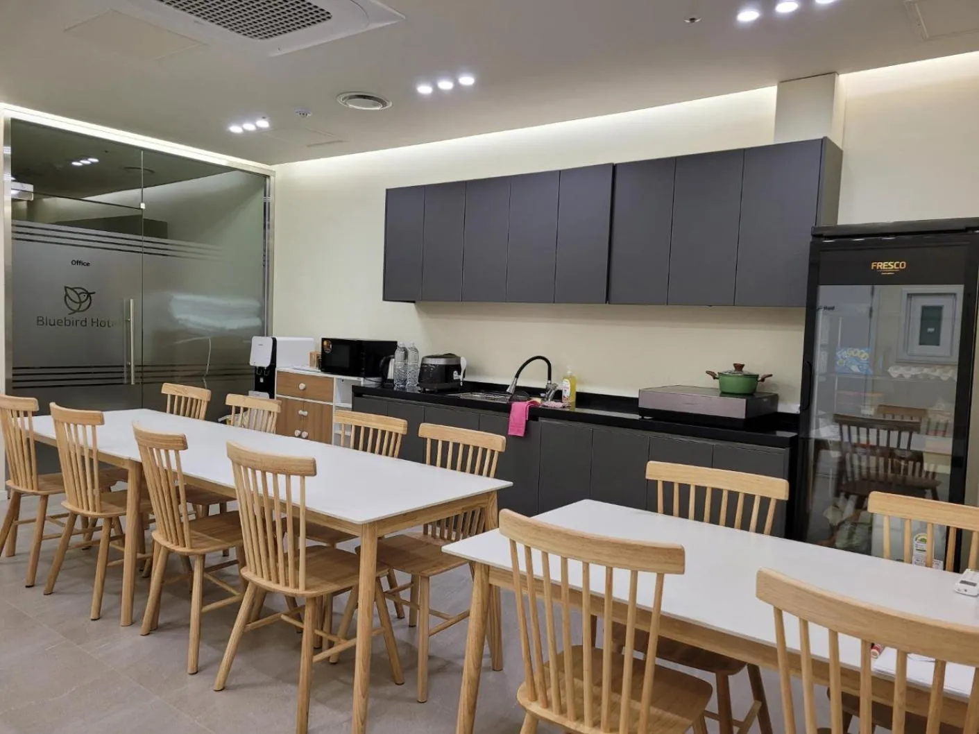 Dining area in Bluebird Hotel