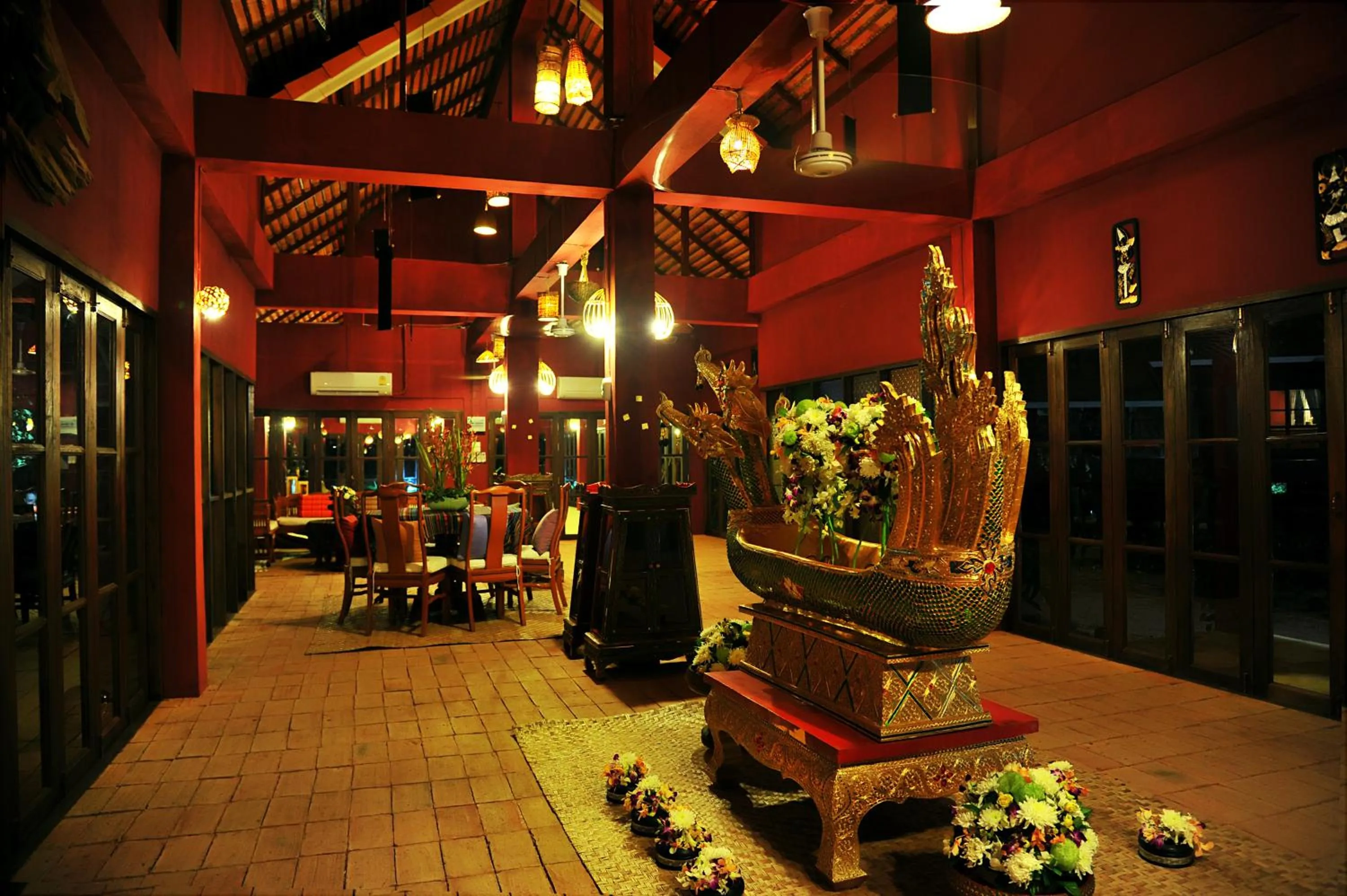 Restaurant/places to eat in Chiangmai Royal Creek Hotel