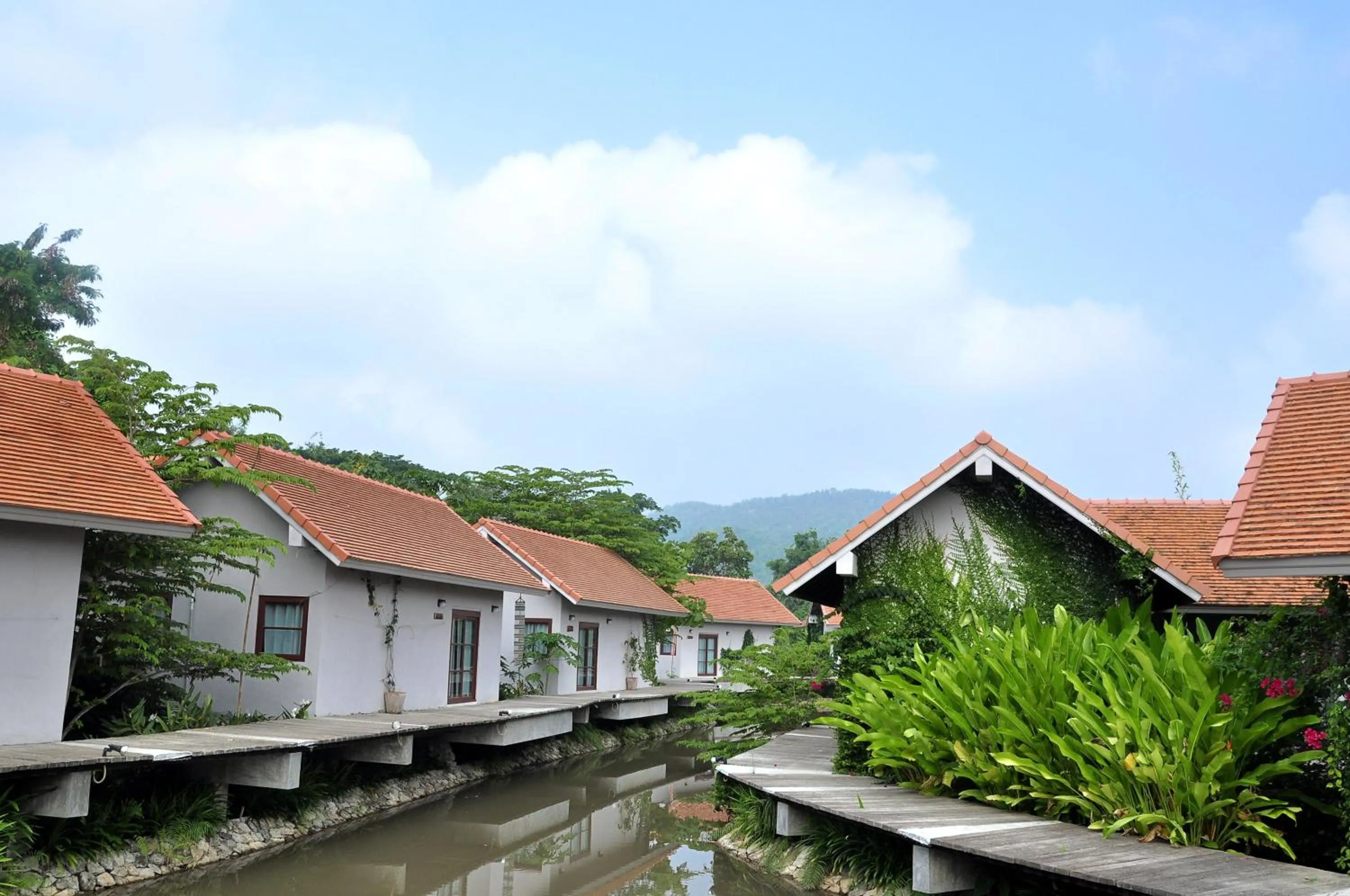 Facade/entrance in Chiangmai Royal Creek Hotel