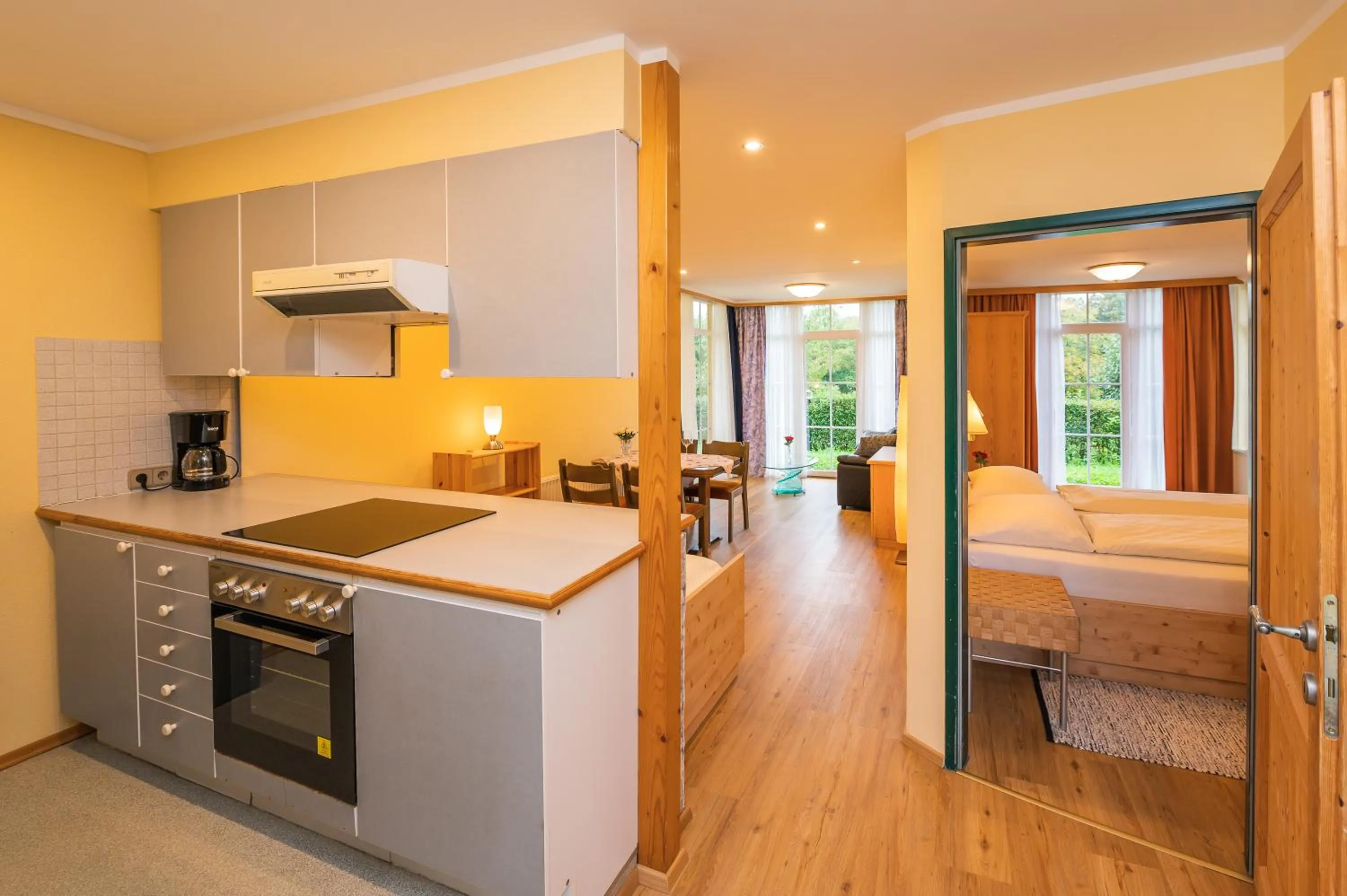 Living room, Bed in Ferien beim Treiber