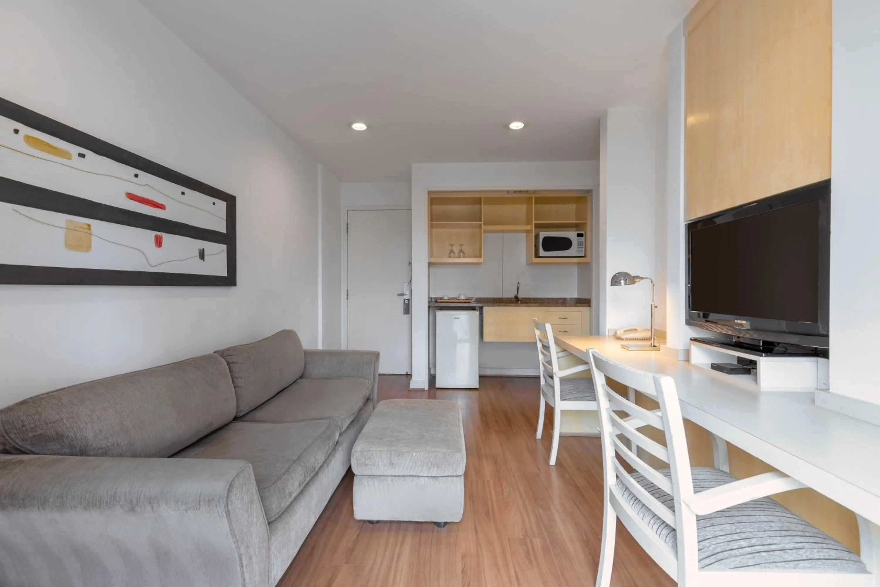 Seating area in Mercure Sao Paulo Moema