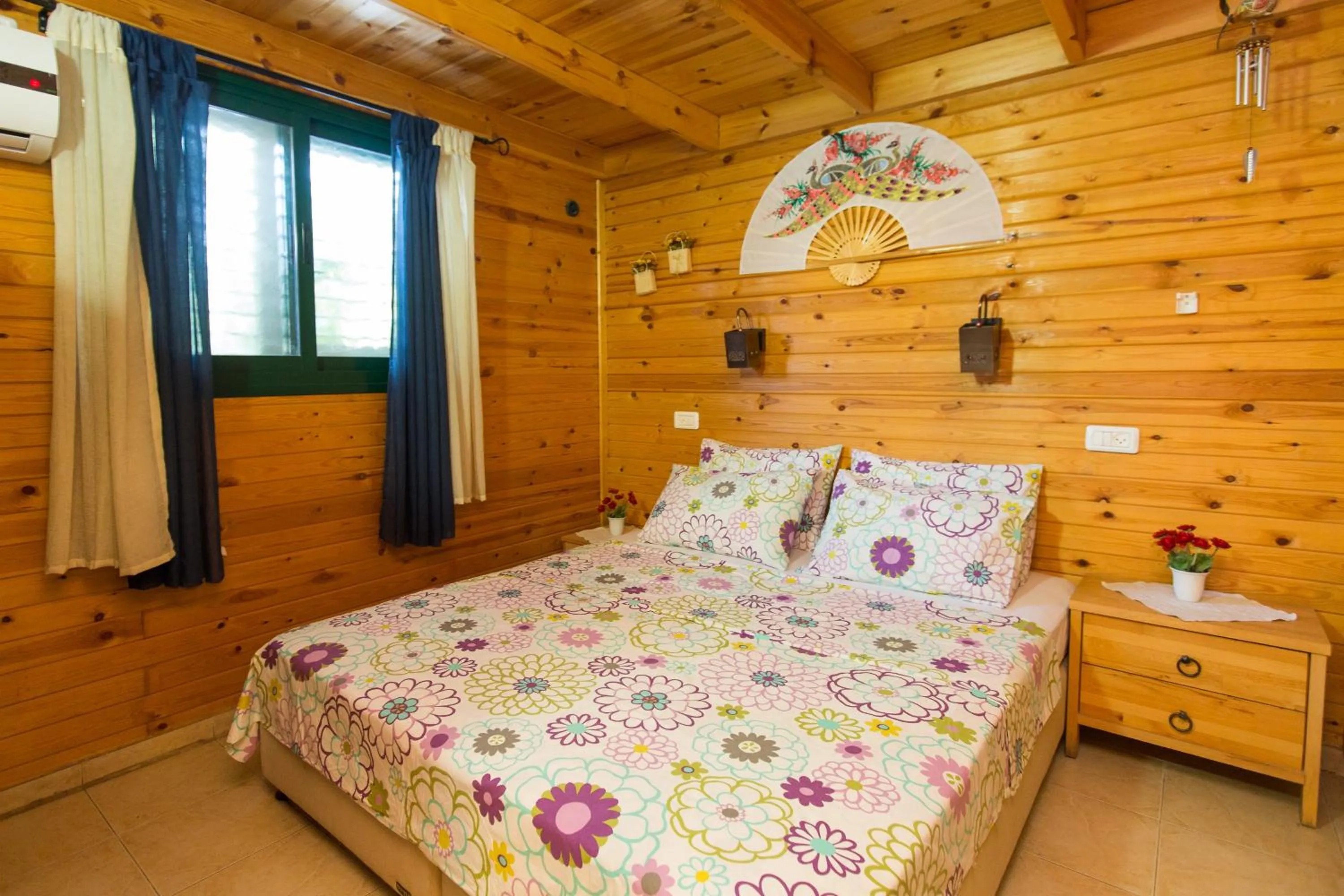 Bedroom, Bed in Leyad Hashmura Lodging