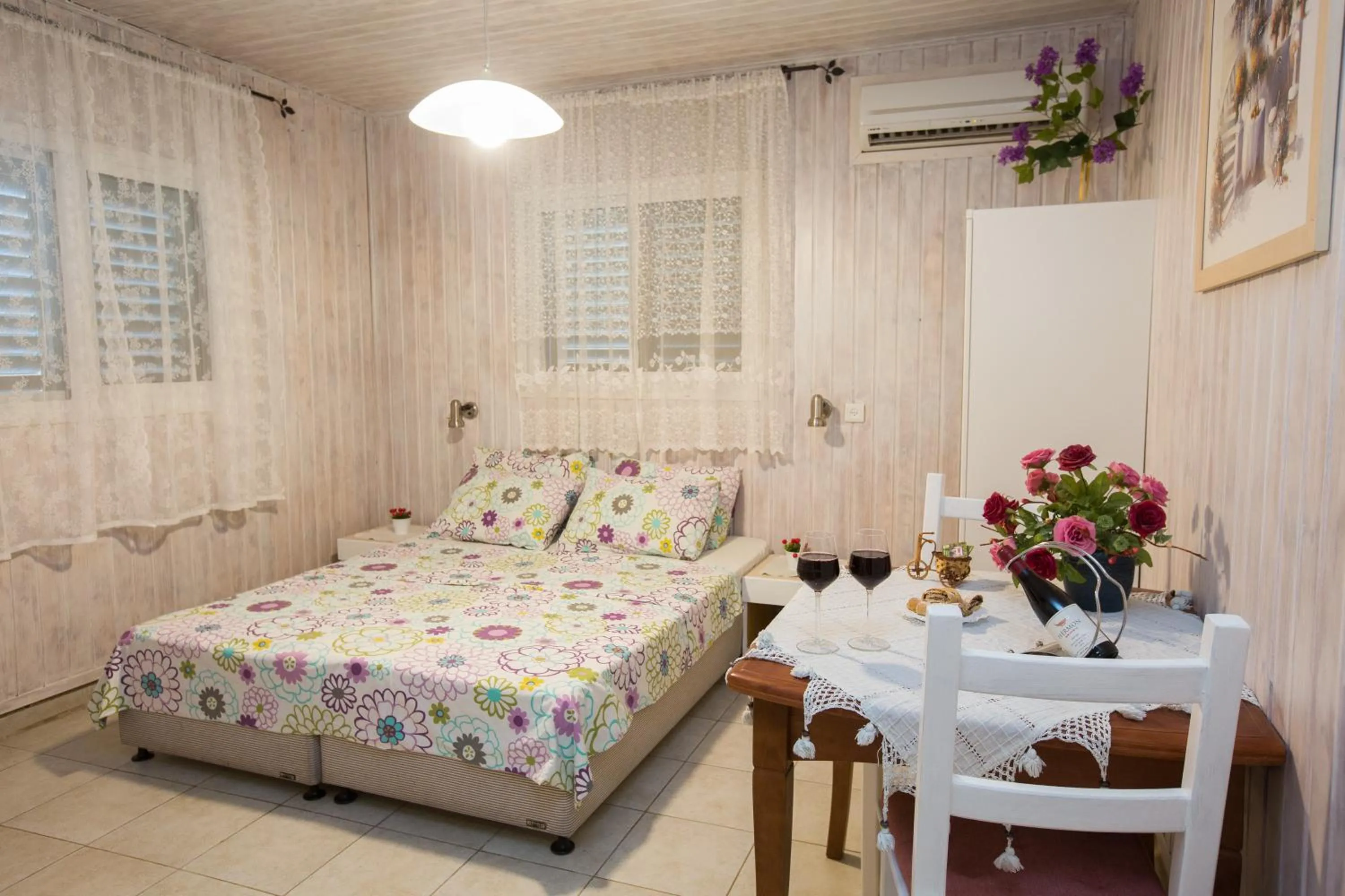 Bedroom, Bed in Leyad Hashmura Lodging