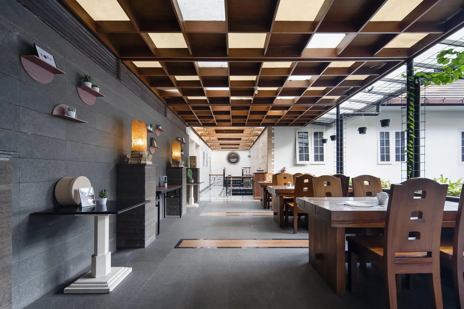 Dining area in Cove Ottenville Boutique Hotel
