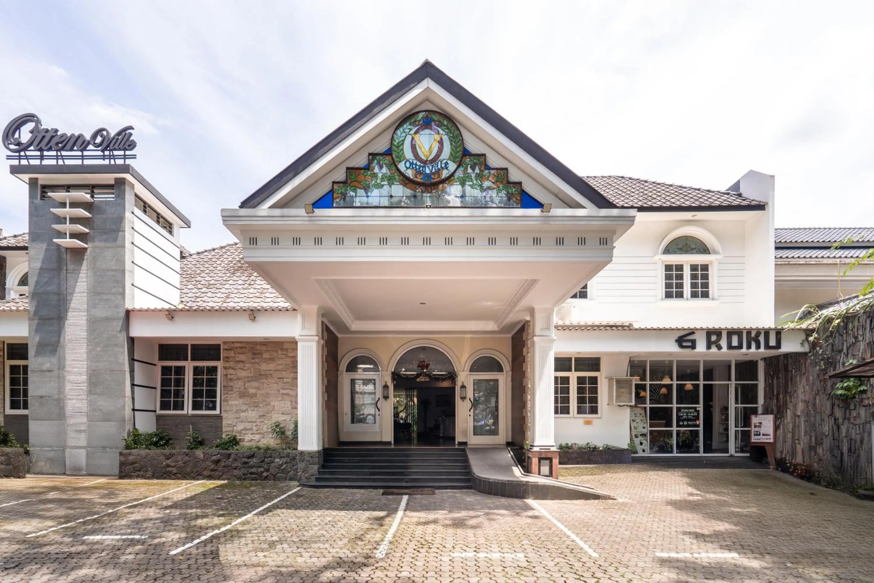 Facade/entrance in Rehat at Ottenville Boutique Hotel