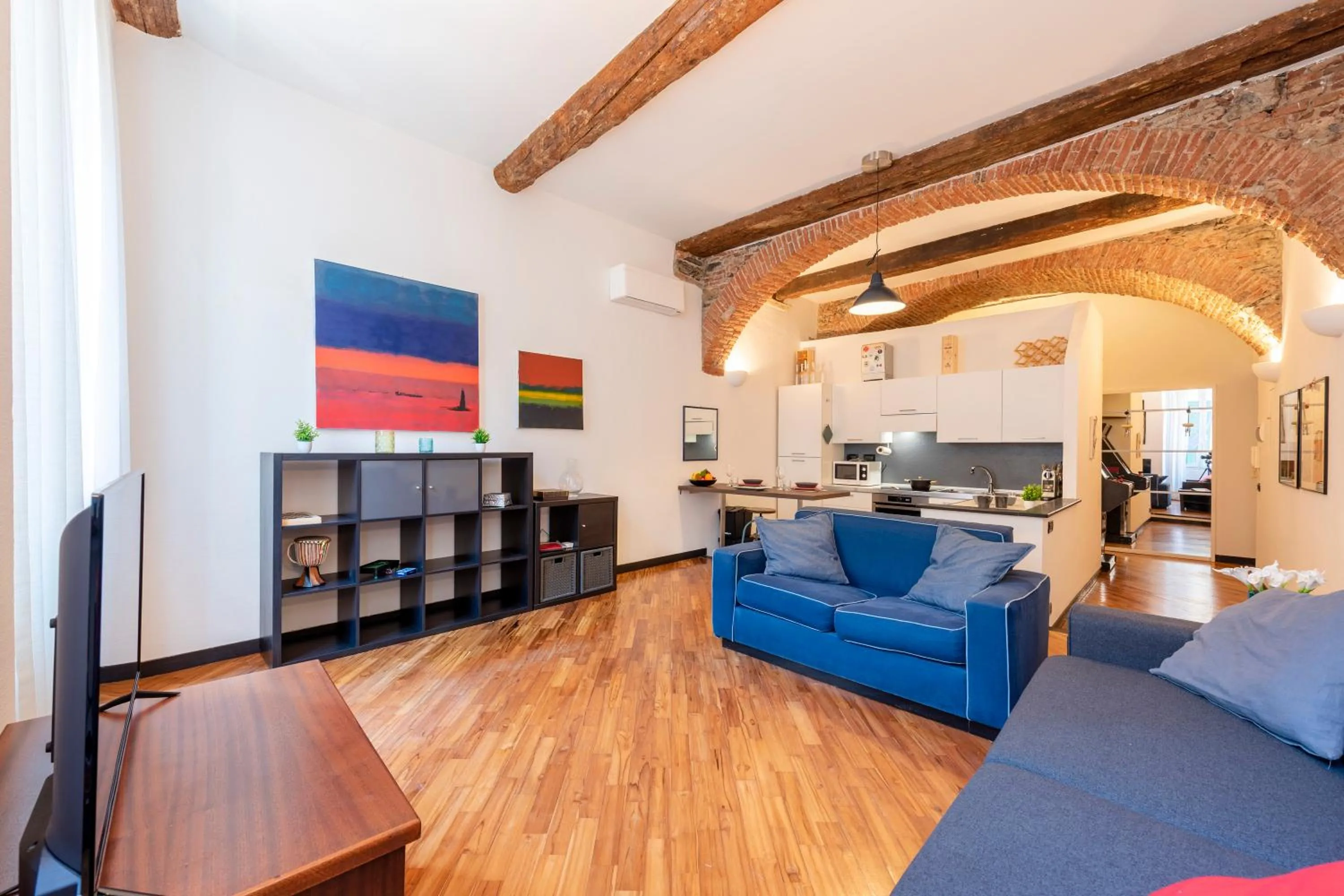 Charming Flat Next To Genoa's Aquarium - Happy Rentals