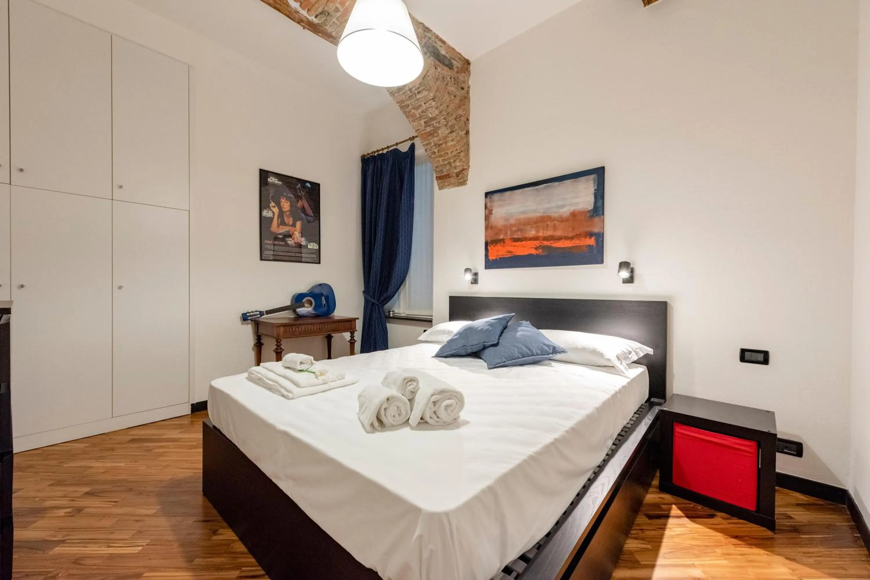Charming Flat Next To Genoa's Aquarium - Happy Rentals