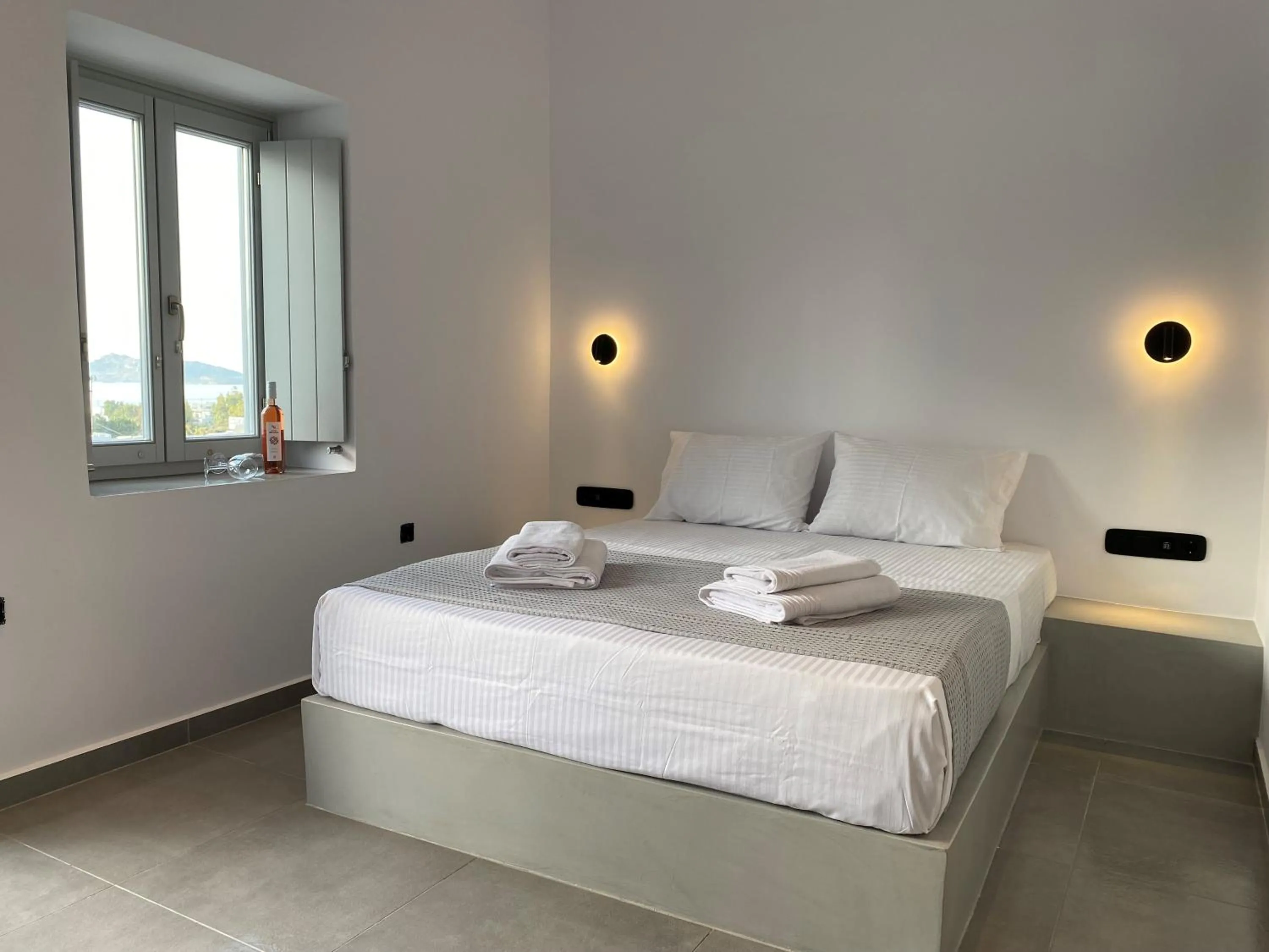 Asteras Mini Suites