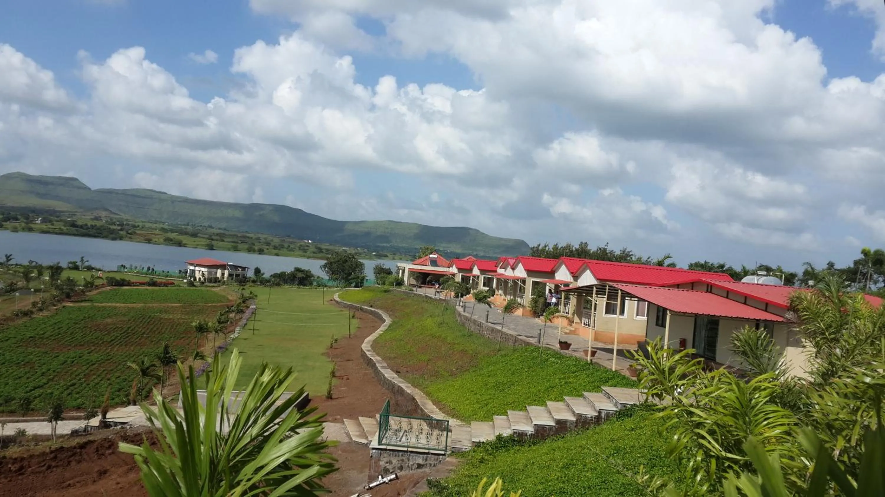 Facade/entrance in Savana Lake Resort