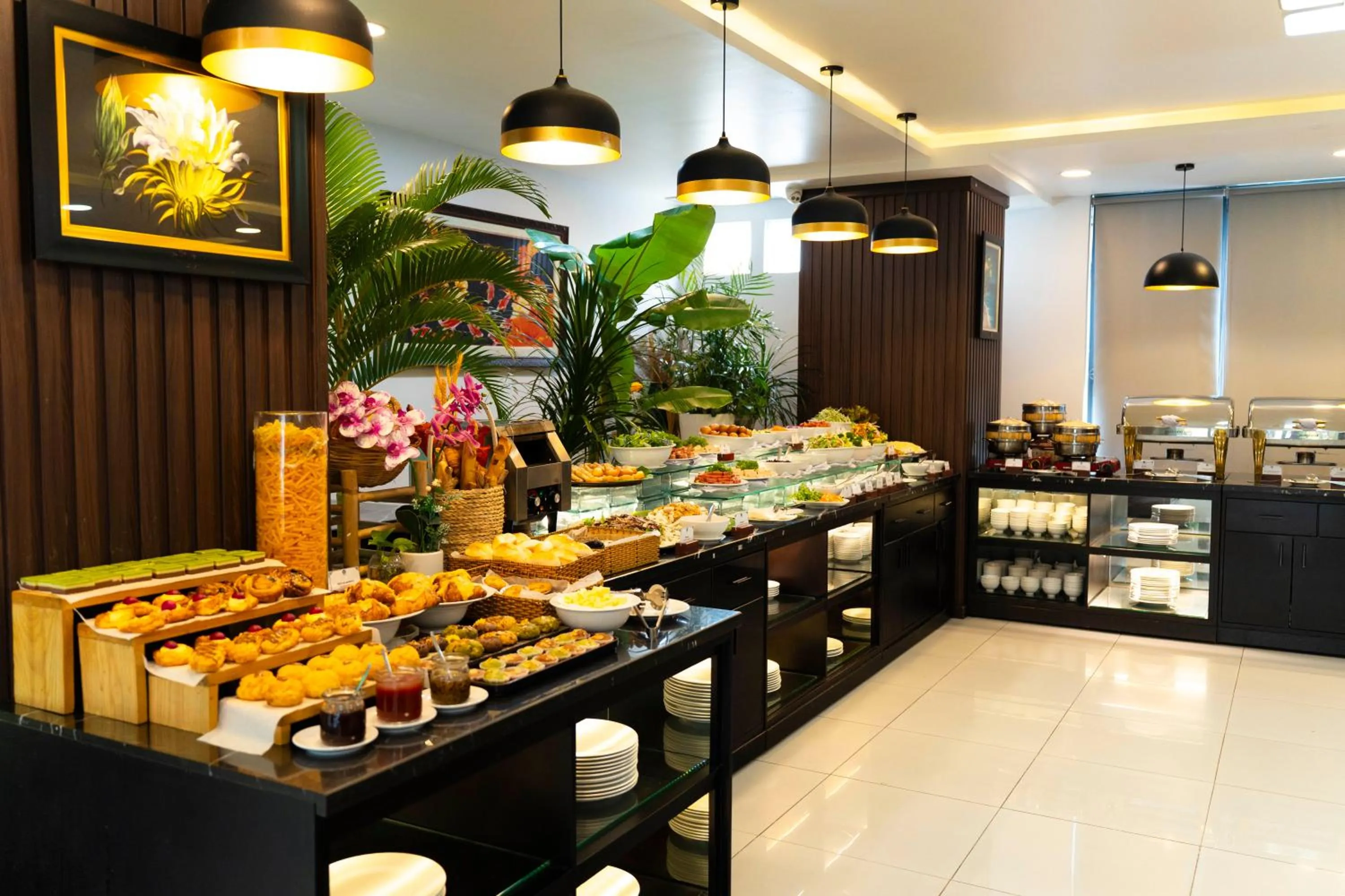 Restaurant/places to eat in Hoang Long Hotel Phan Thiết