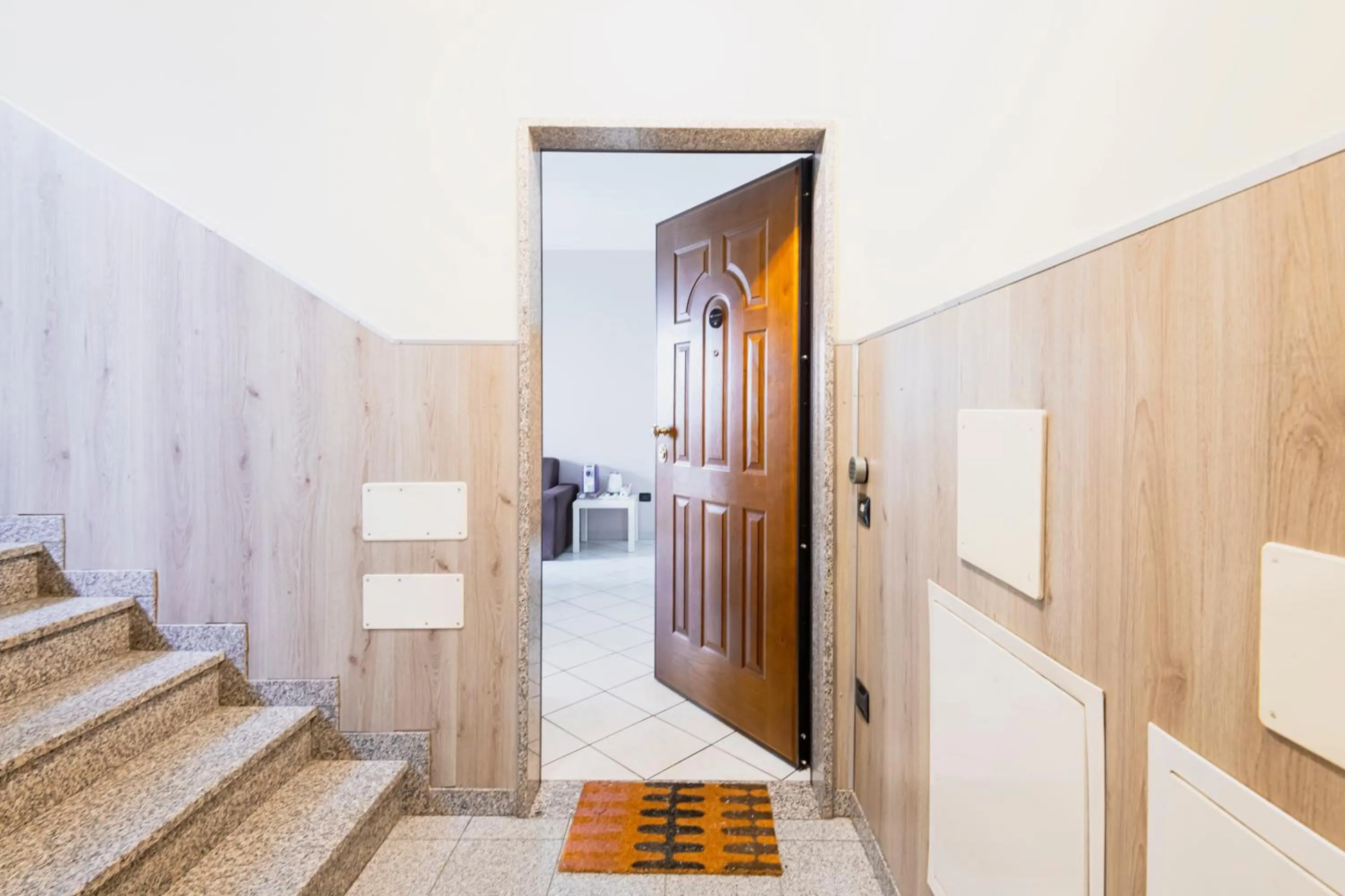 Facade/entrance in HQ Aparthotel Milano Inn - Smart Suites