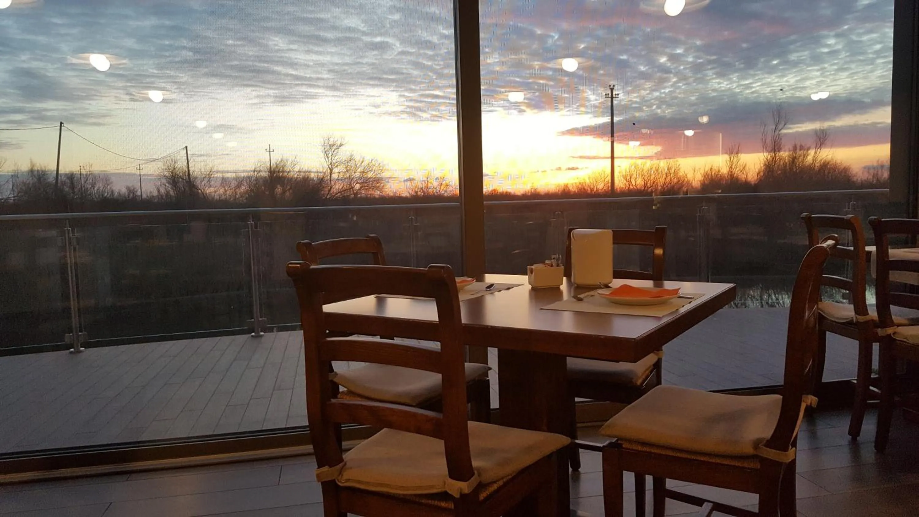 Restaurant/places to eat in Il Paradello Albergo