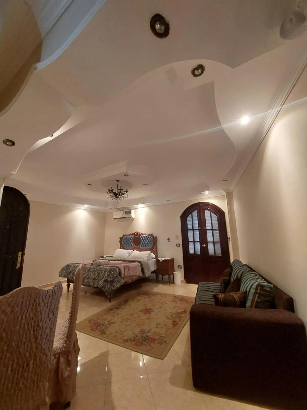 Bed in Queen of the pyramids hotel