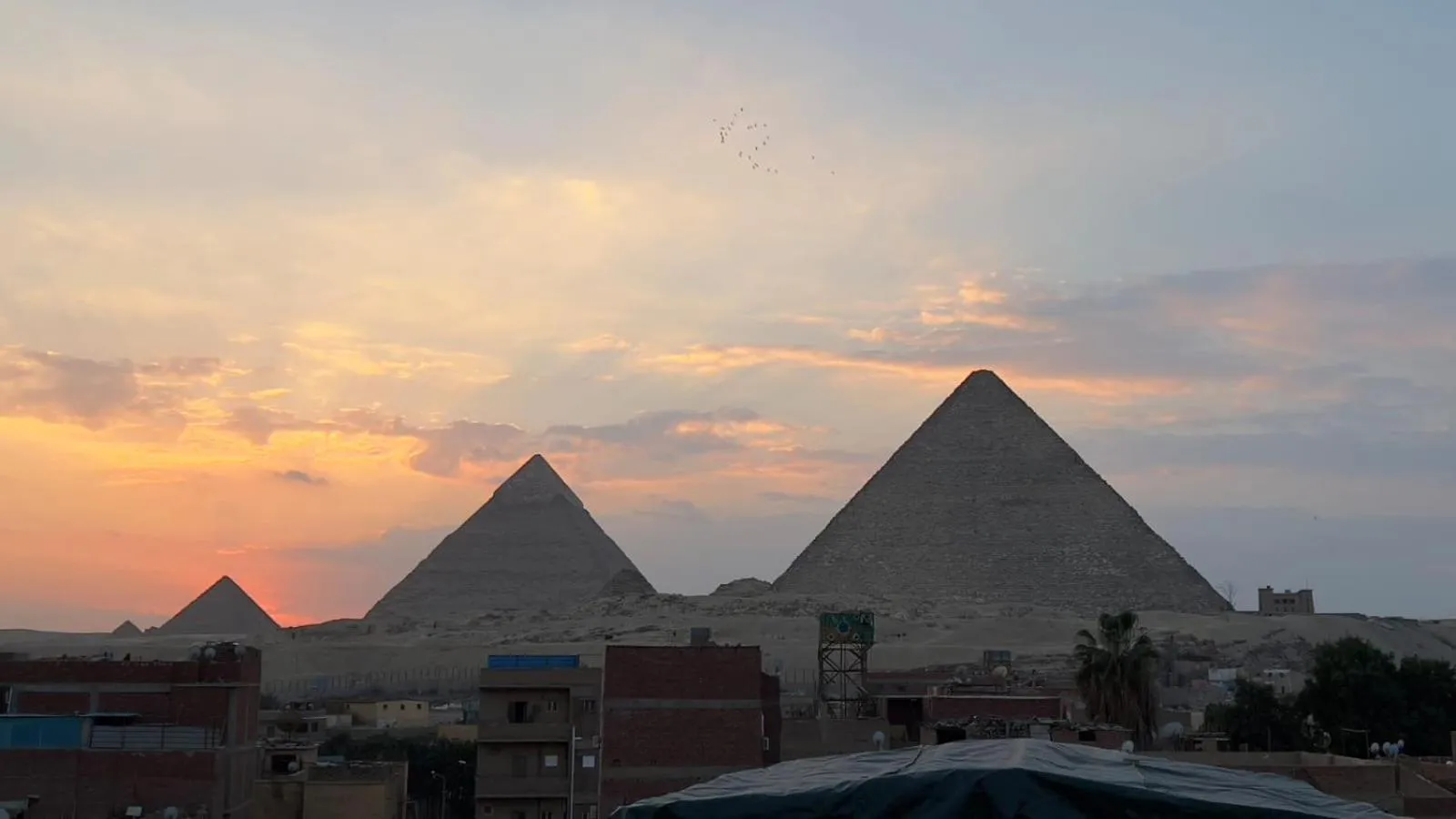 Queen of the pyramids hotel