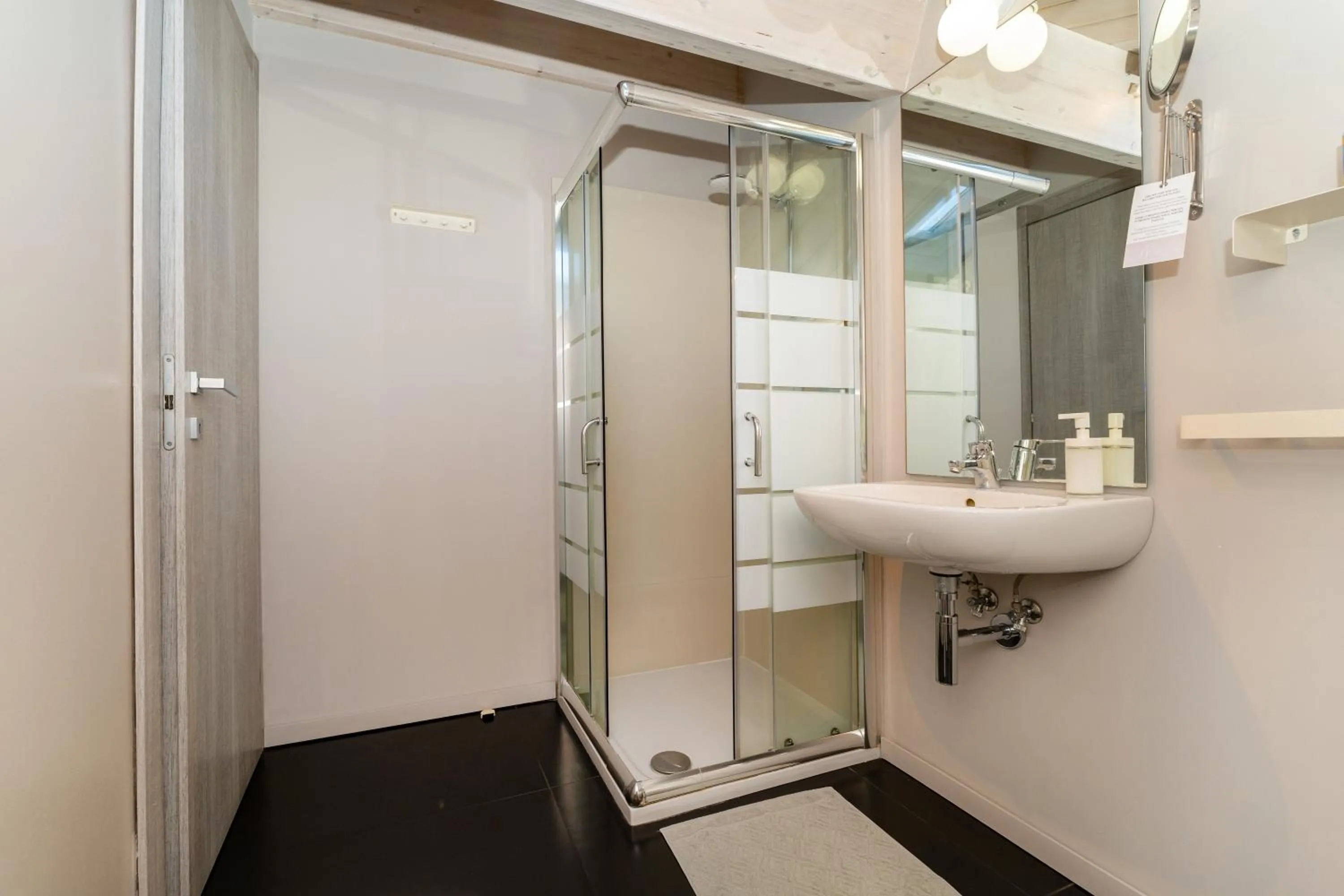 Bathroom in Sciara Biscari B&B