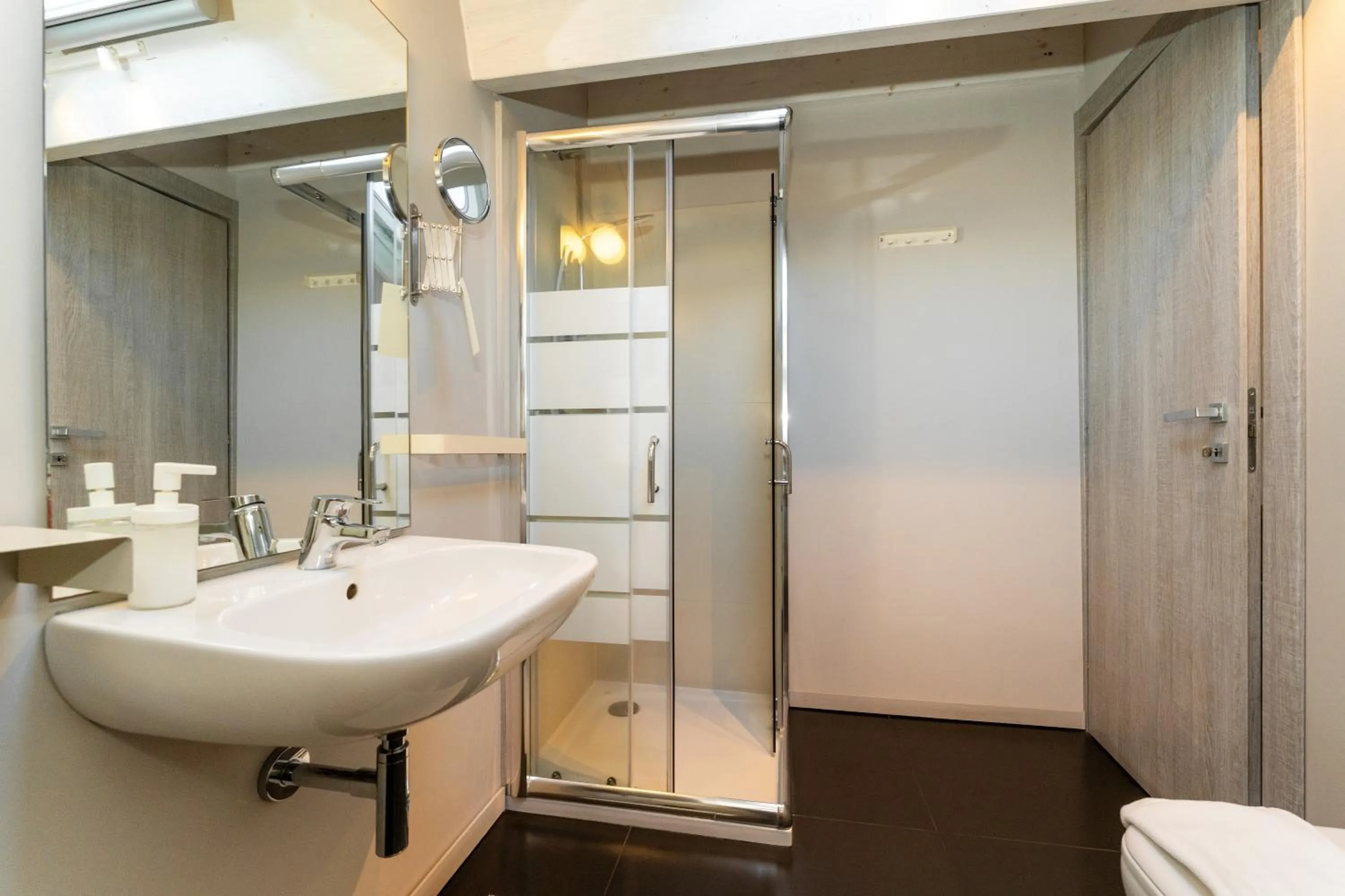 Bathroom in Sciara Biscari B&B