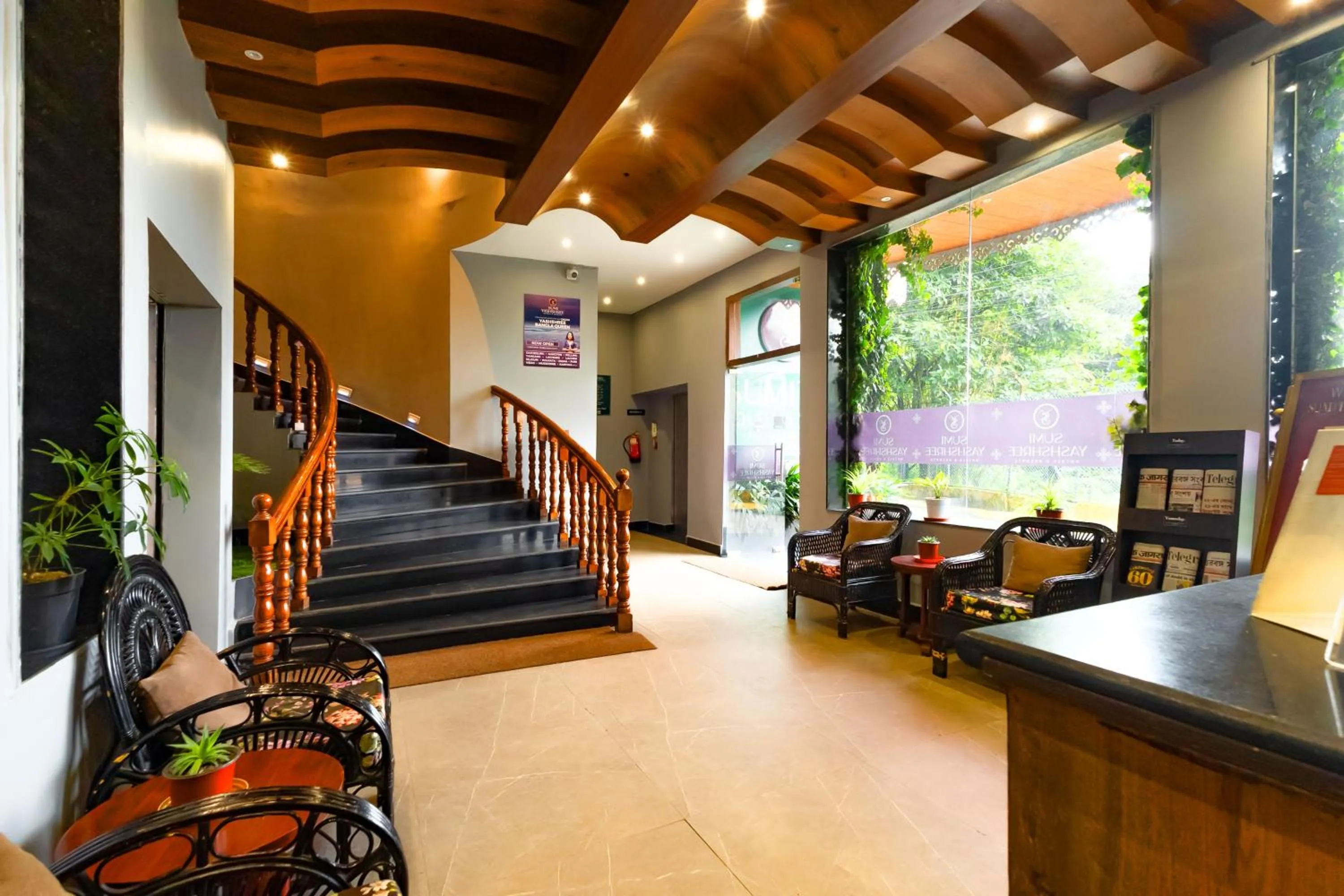 Seating area in Sumitel Queens Yard