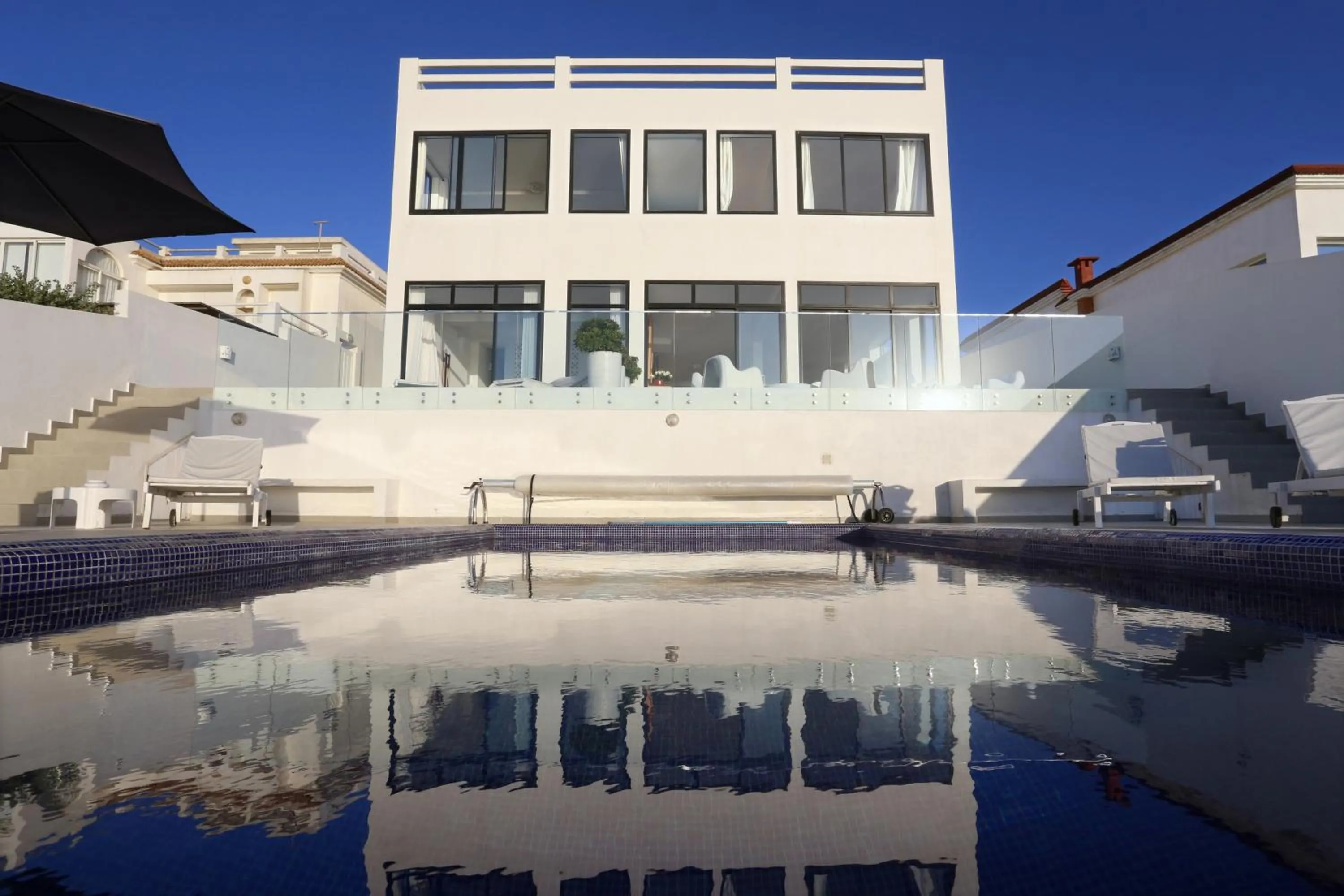 Swimming pool in Vila Bea