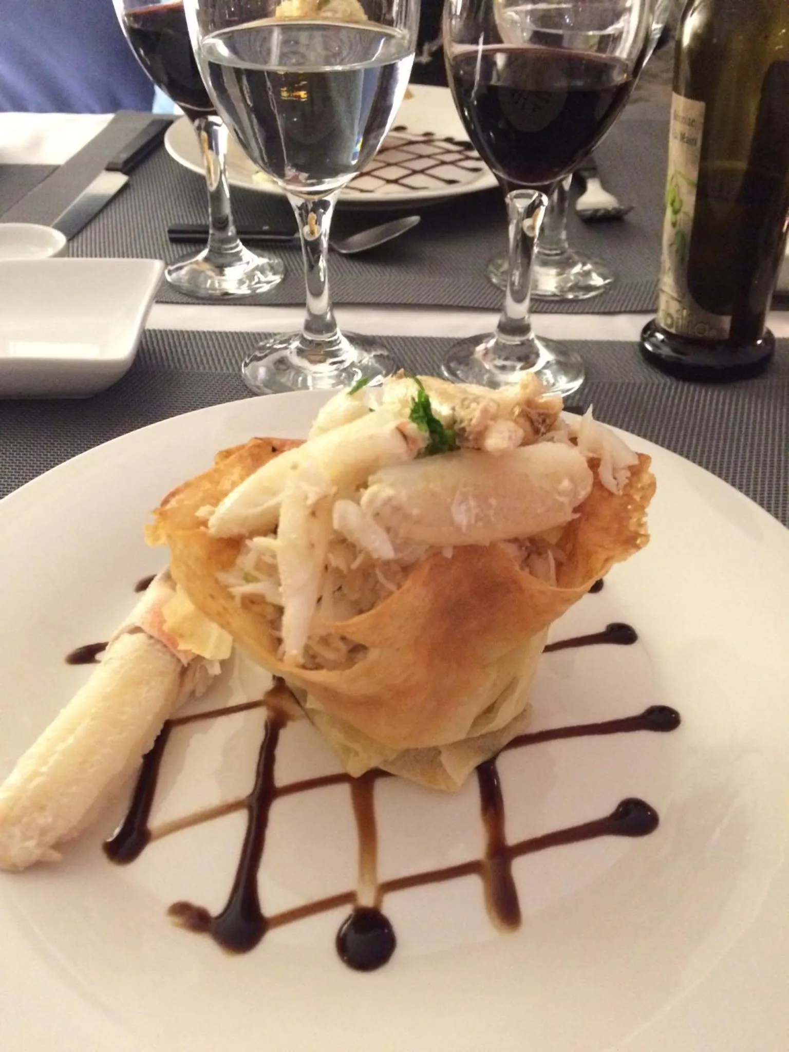 Restaurant/places to eat in Vila Bea