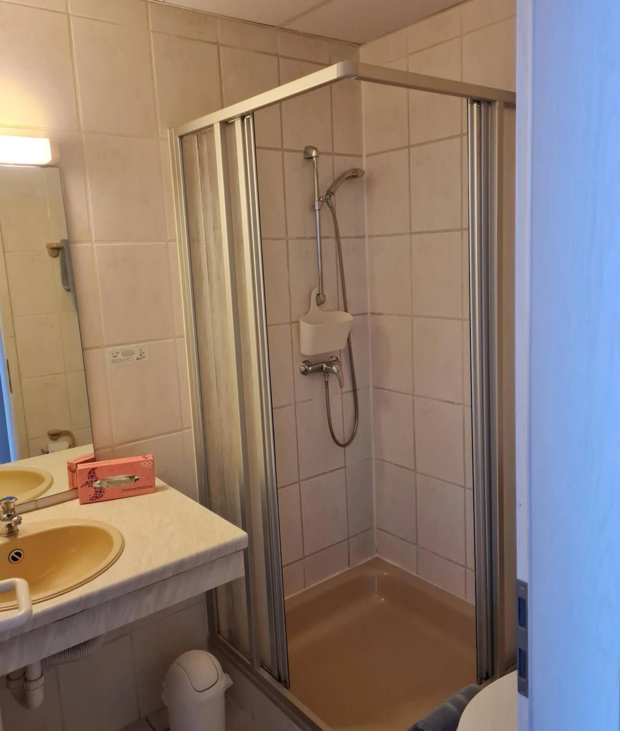Bathroom in Hotel Stadt Witzenhausen