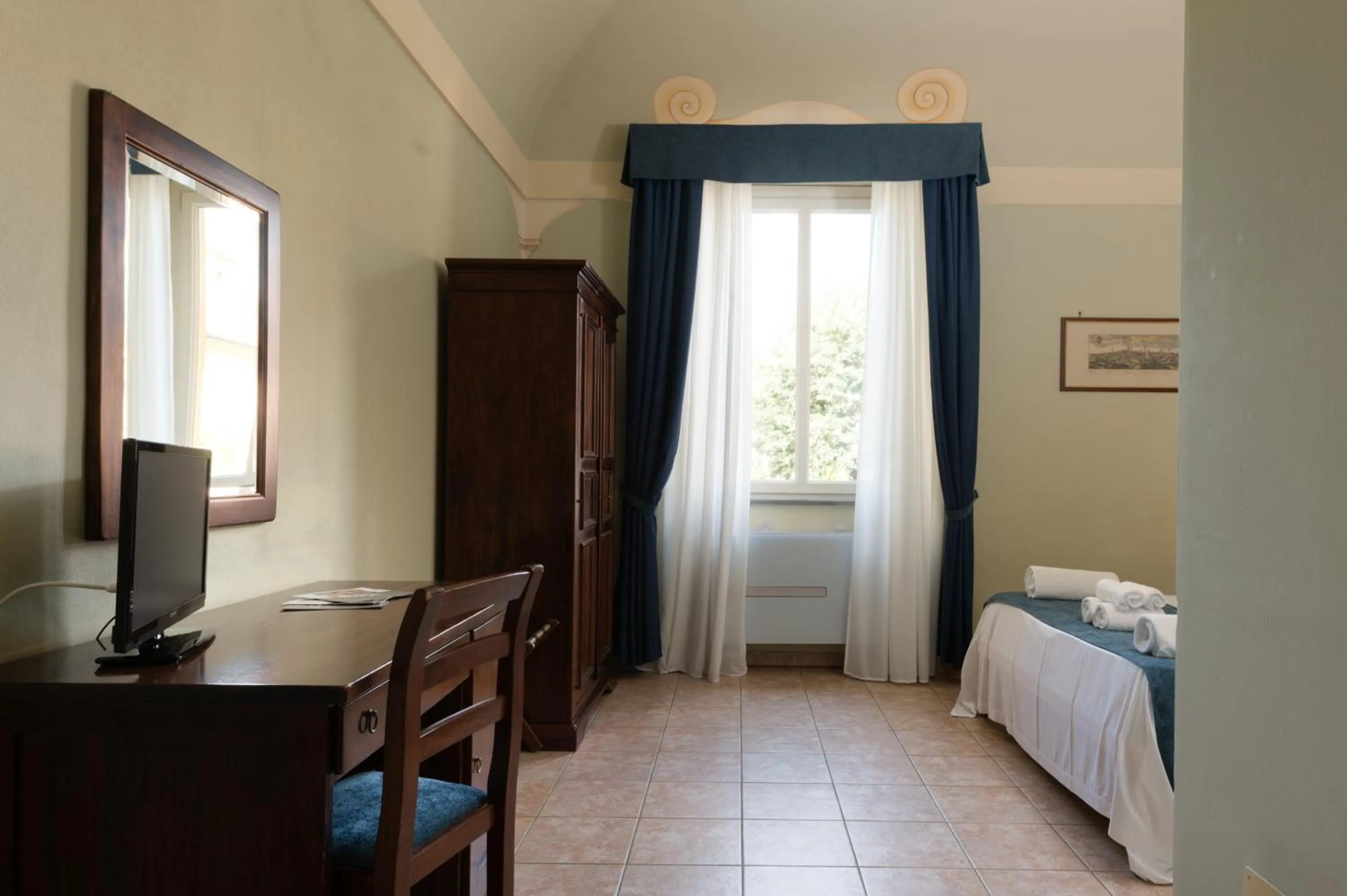 Bedroom, Bed in Borgo San Martino - Residence Hotel & SPA