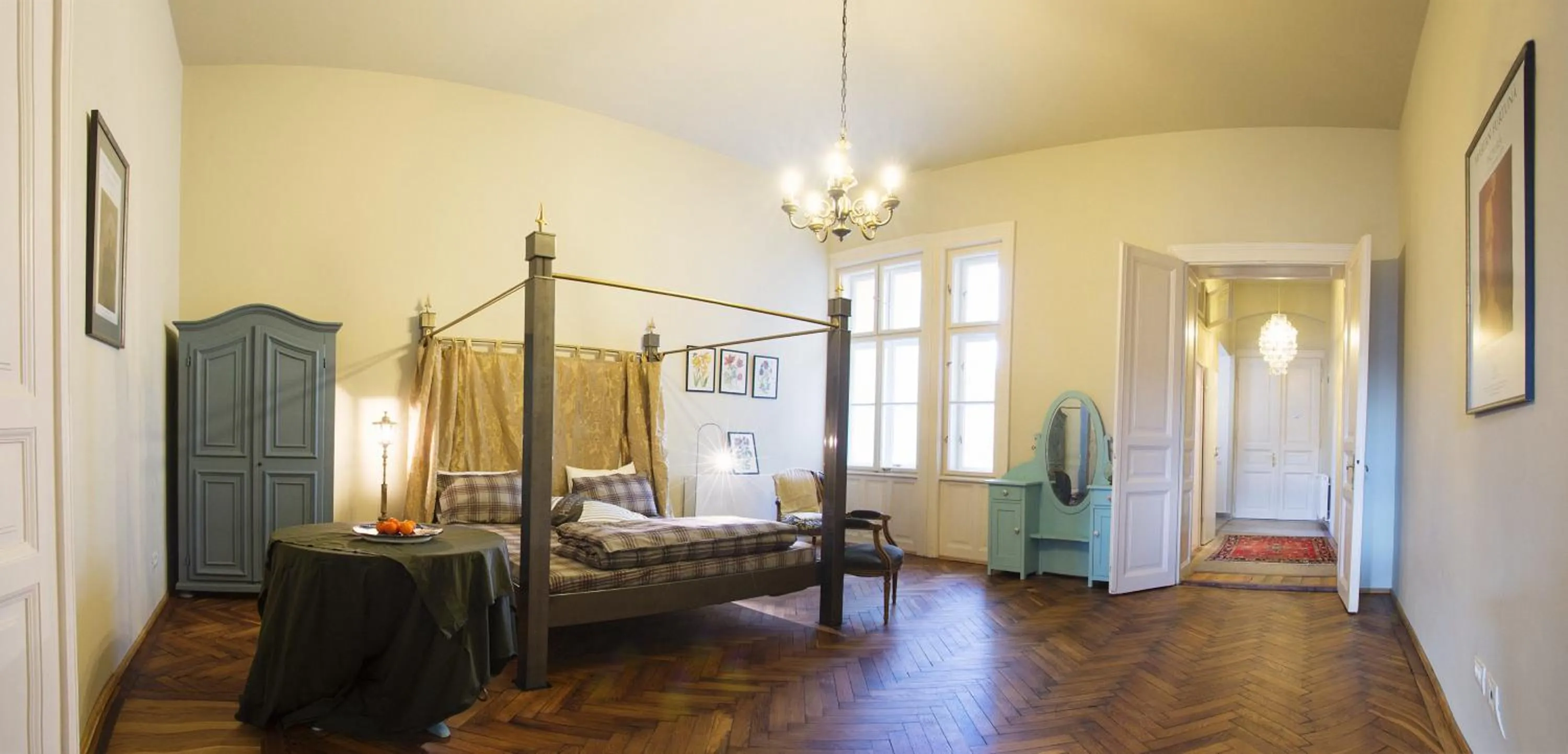 Bedroom, Bed in Camino Home