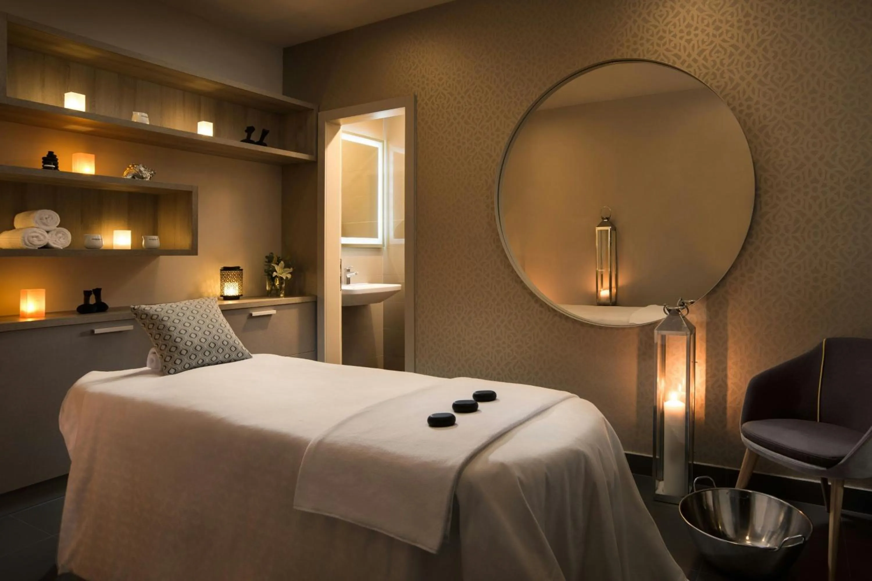 Spa and wellness centre/facilities, Bed in Sheraton Dubrovnik Riviera Hotel