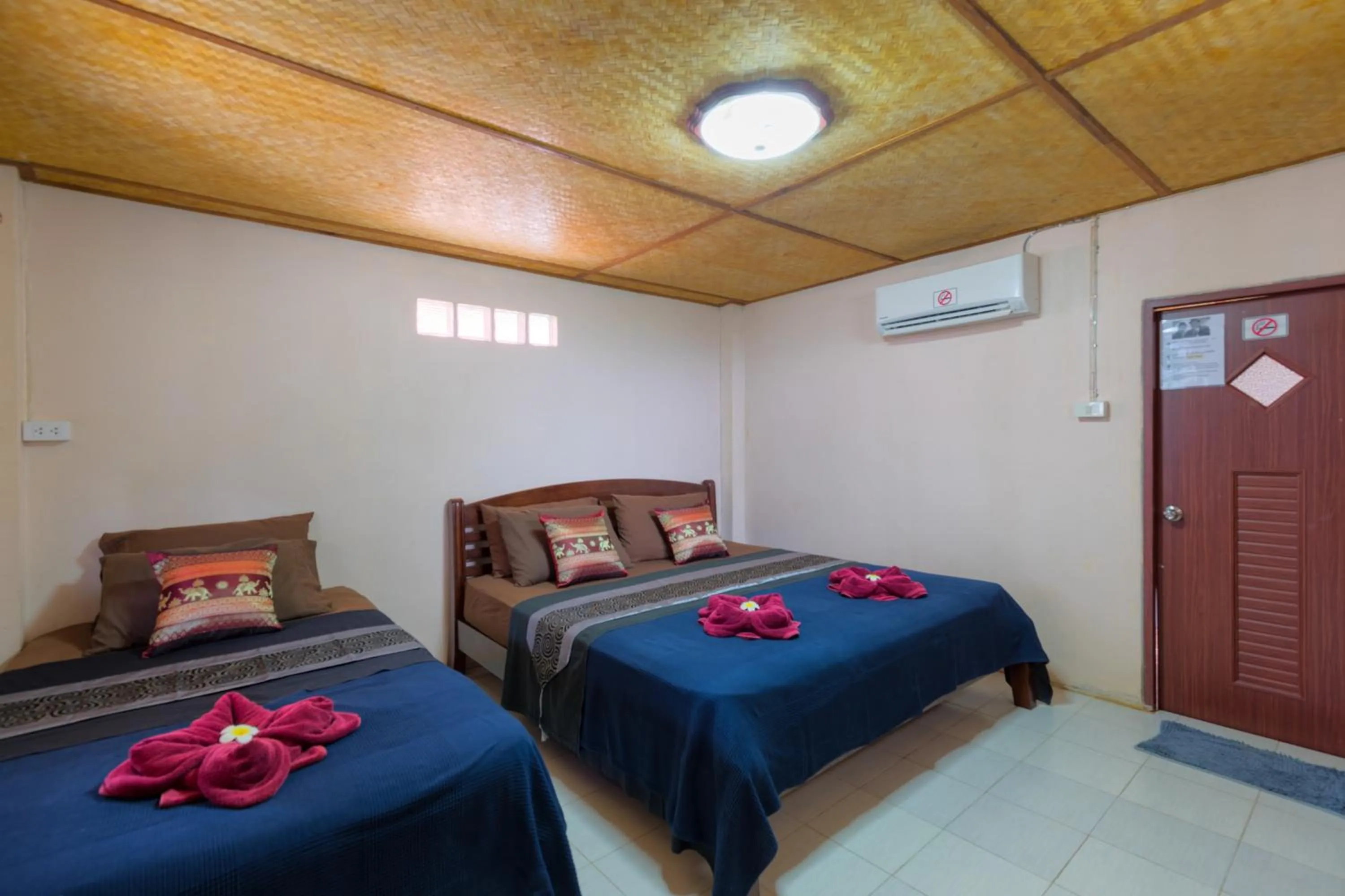 Bed in Family Song Koh Lipe