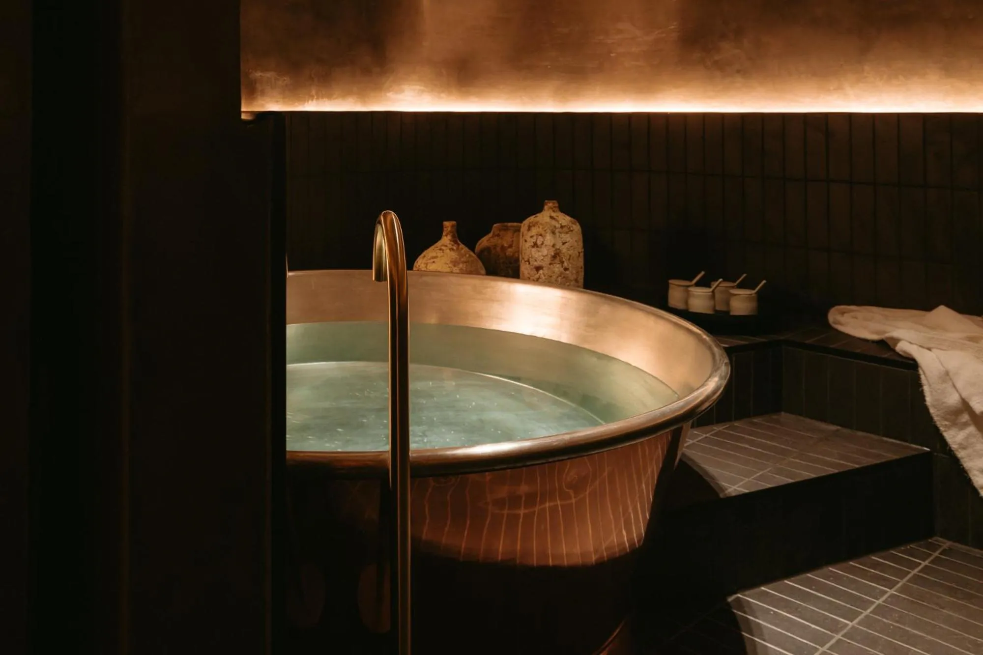 Spa and wellness centre/facilities in No.124 by GuestHouse, Brighton