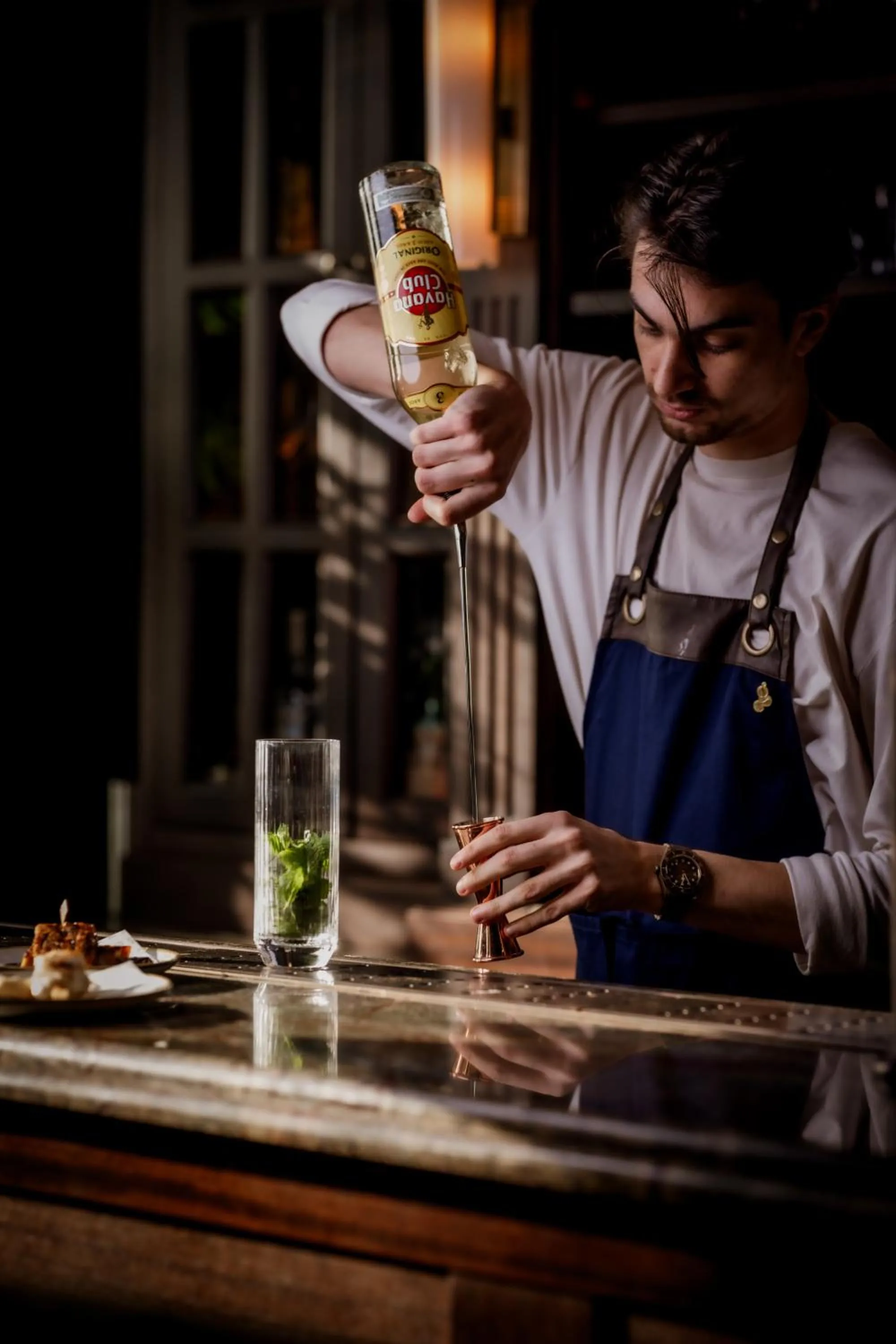 Lounge or bar in No.124 by GuestHouse, Brighton